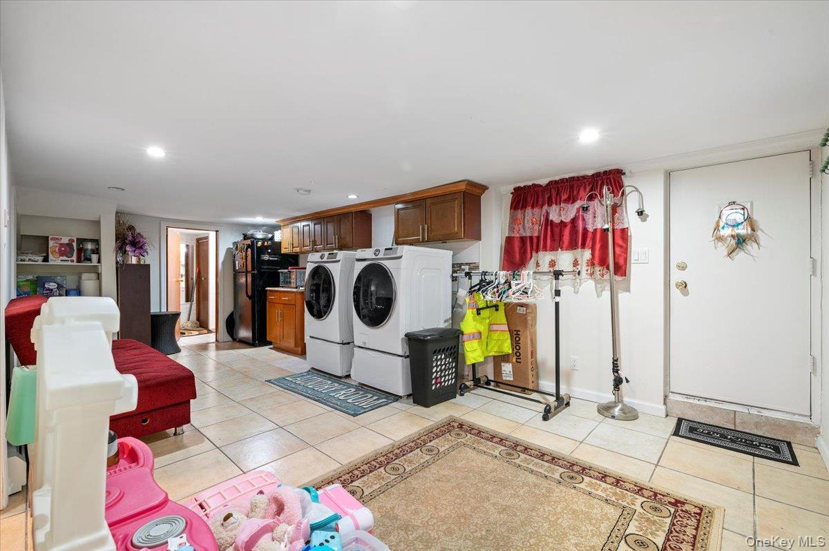 50 Haven Avenue, Valley Stream, NY 11580