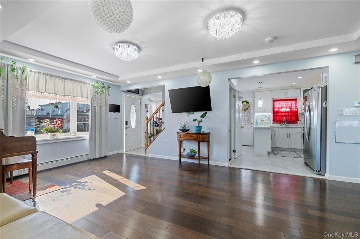 50 Haven Avenue, Valley Stream, NY 11580