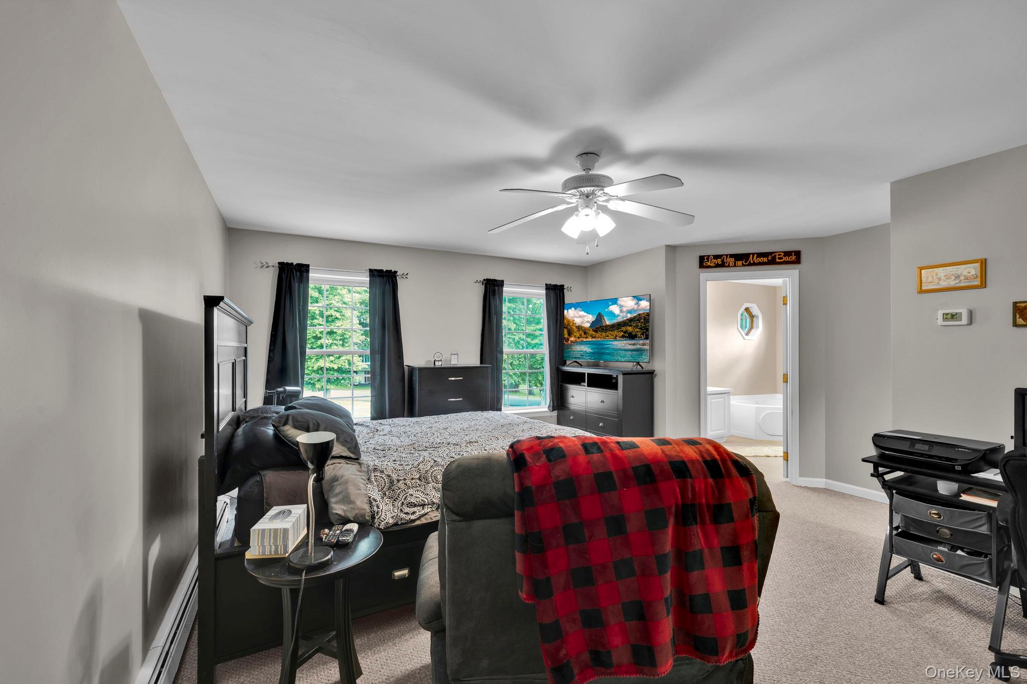 8 Roosa Road, Wallkill, NY 12589