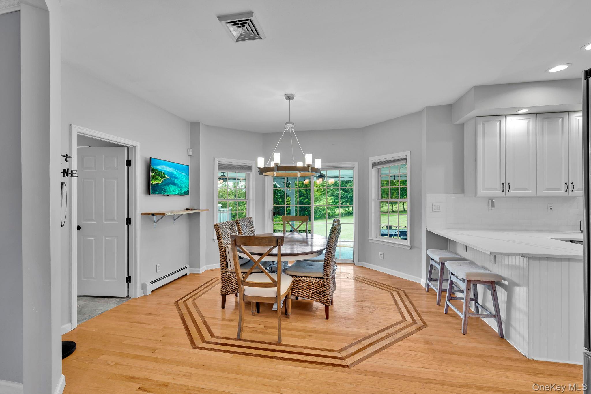 8 Roosa Road, Wallkill, NY 12589