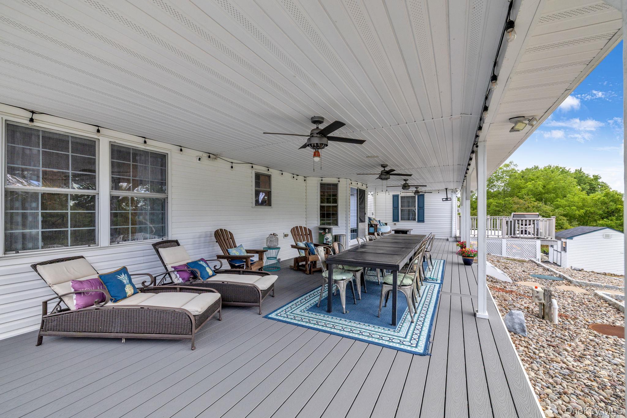 8 Roosa Road, Wallkill, NY 12589