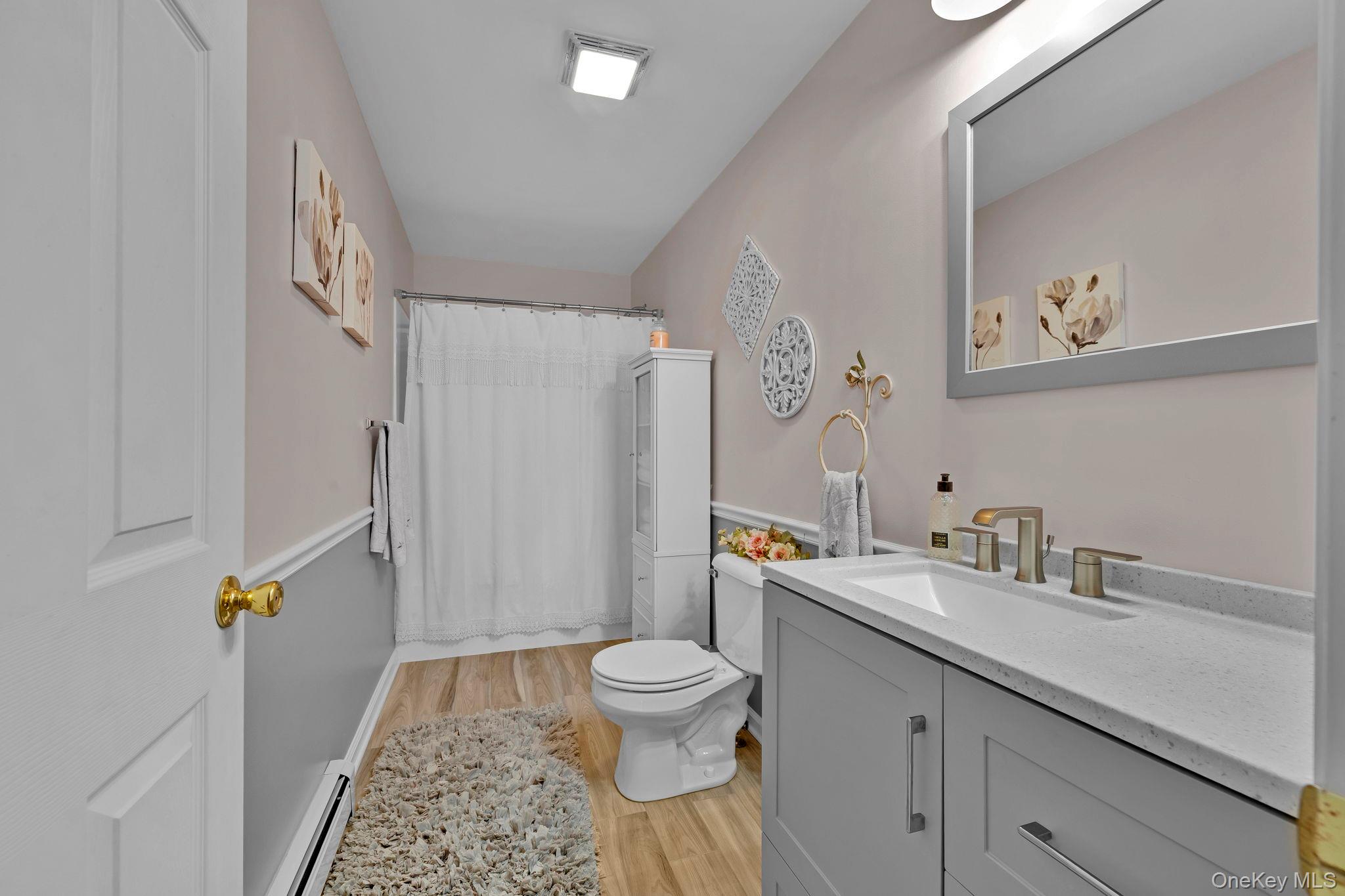 8 Roosa Road, Wallkill, NY 12589