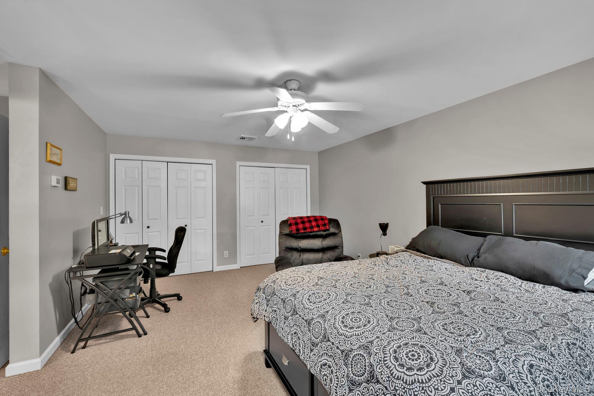 8 Roosa Road, Wallkill, NY 12589