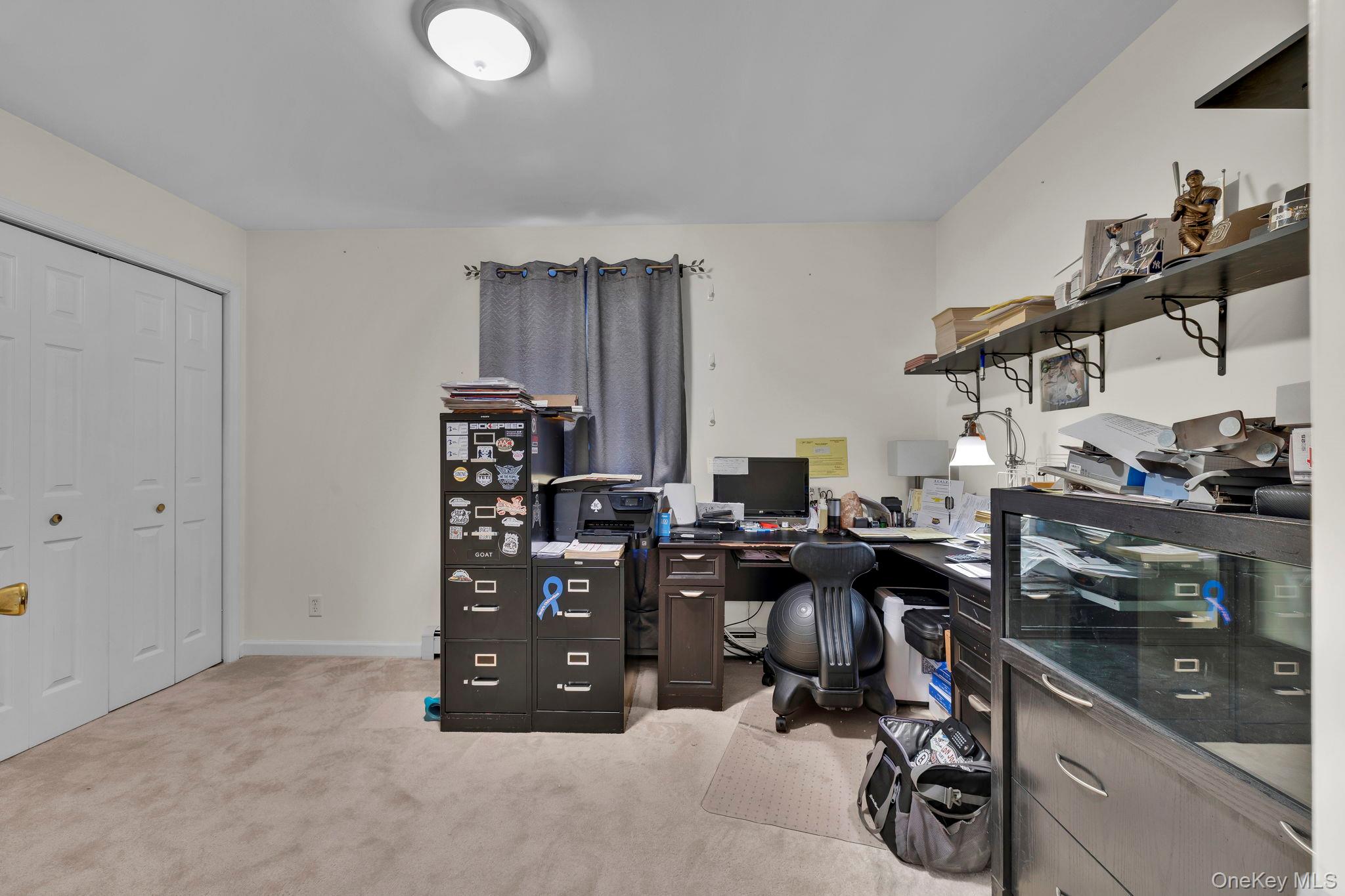 8 Roosa Road, Wallkill, NY 12589