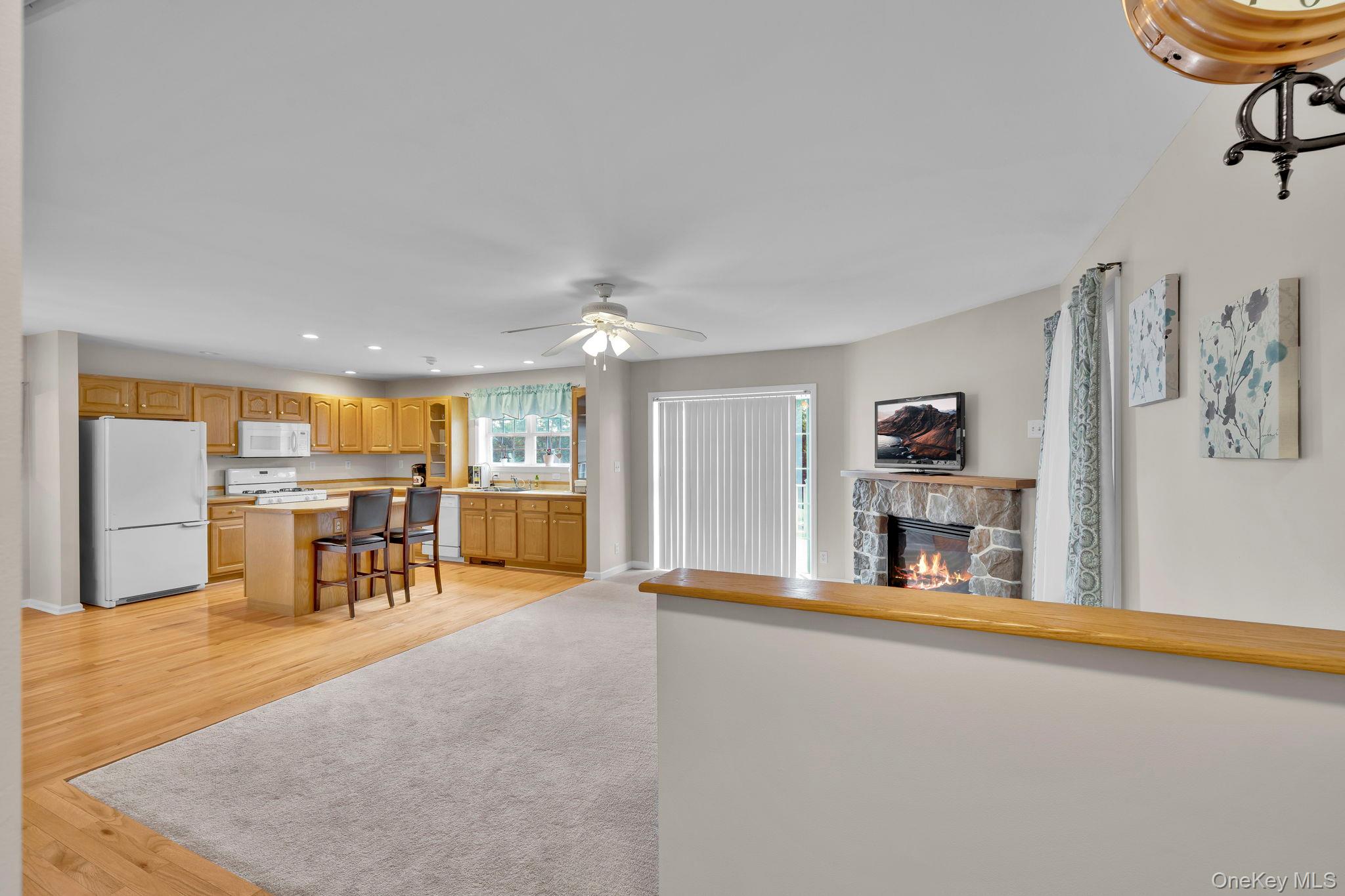 8 Roosa Road, Wallkill, NY 12589