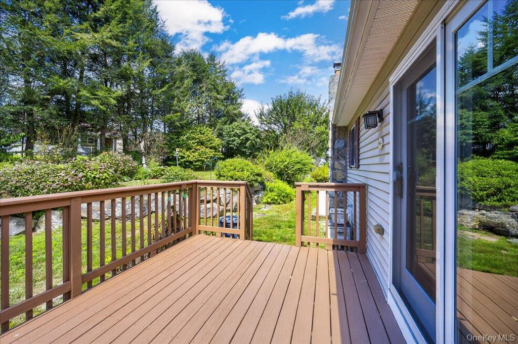 16 Overlin Road, Patterson, NY 12563