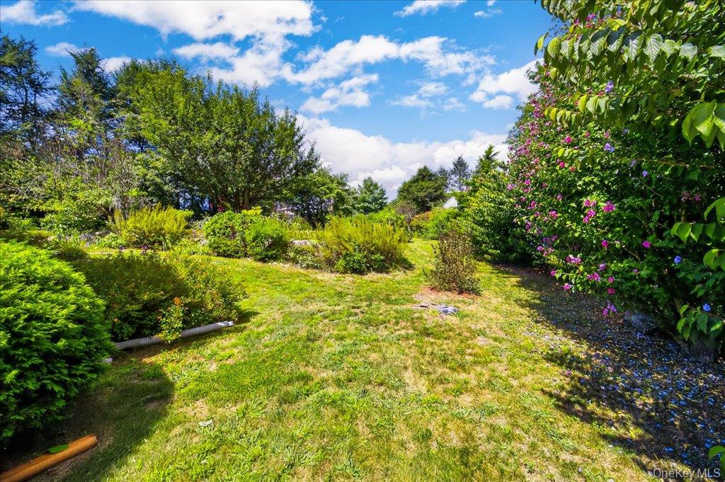 16 Overlin Road, Patterson, NY 12563