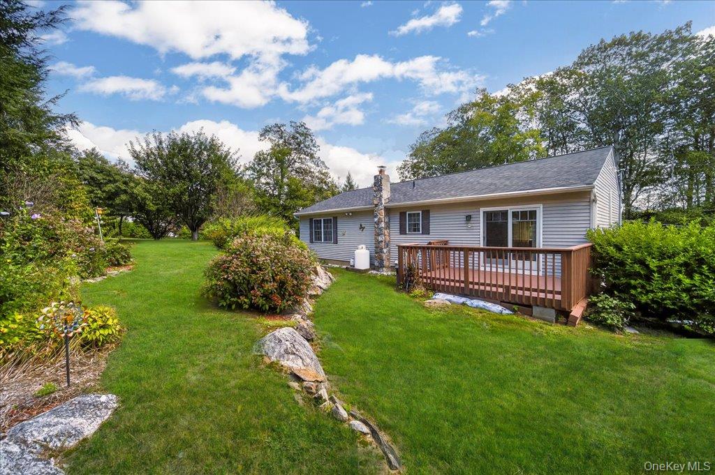 16 Overlin Road, Patterson, NY 12563