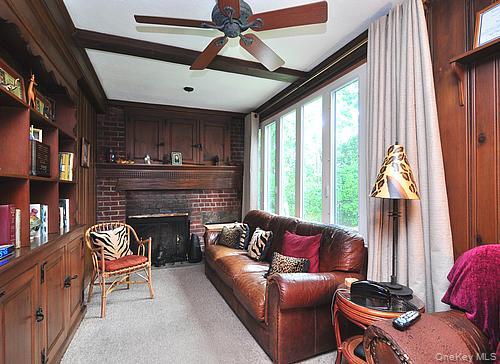 171 E Rockaway Road, Hewlett Harbor, NY 11557