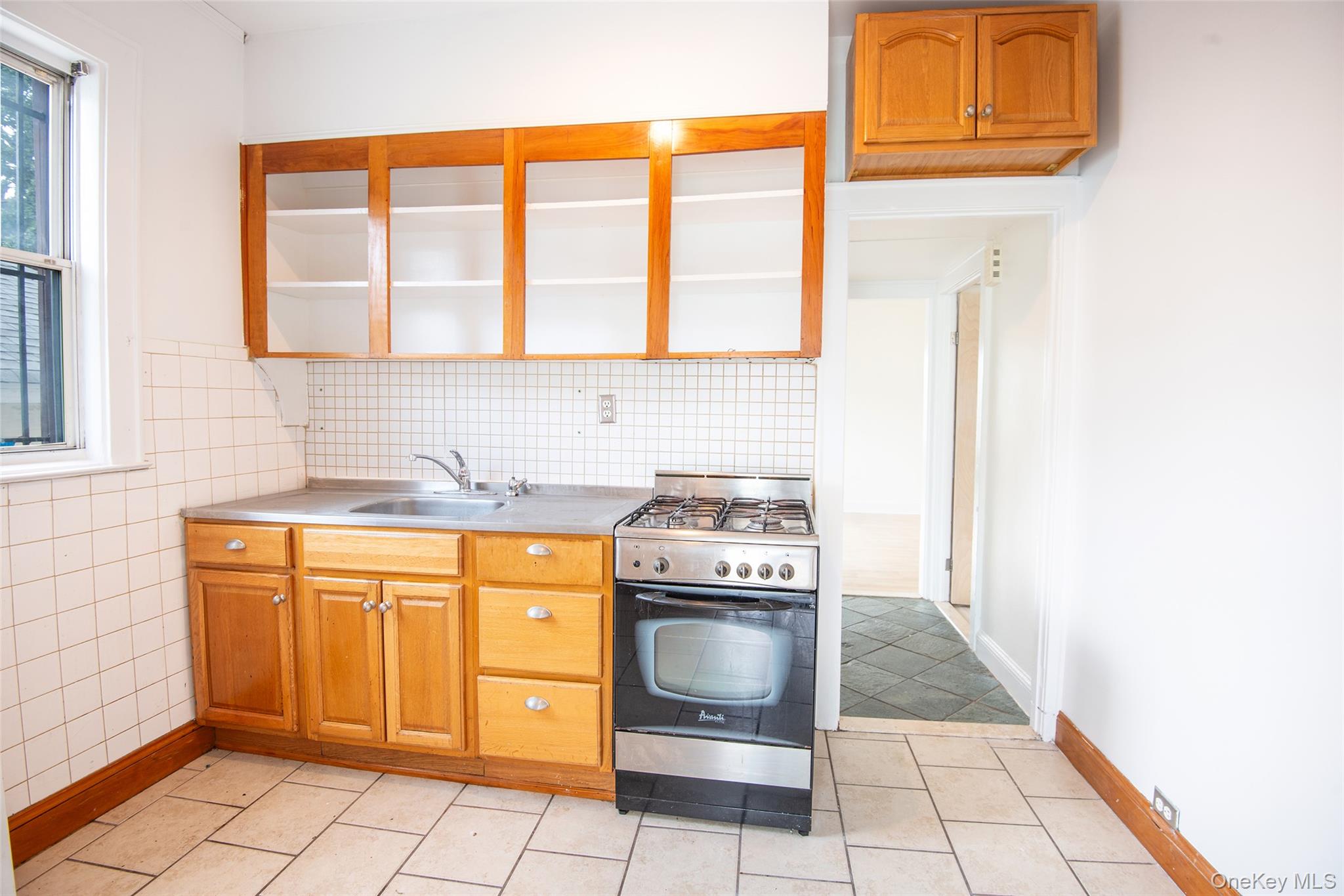 710 Revere Avenue, Bronx, NY 10465