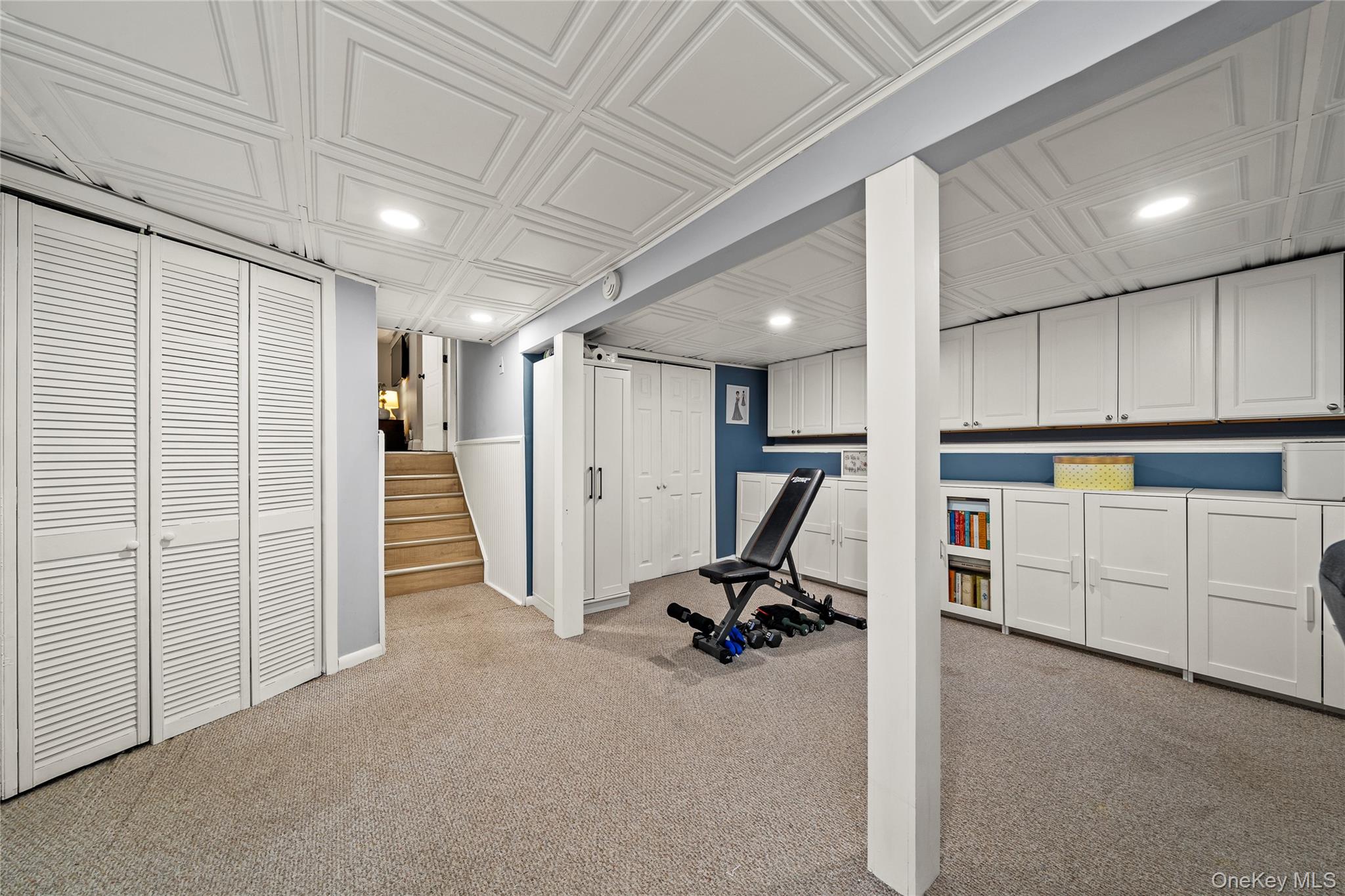 146 Blue Point Road W, Holtsville, NY 11742