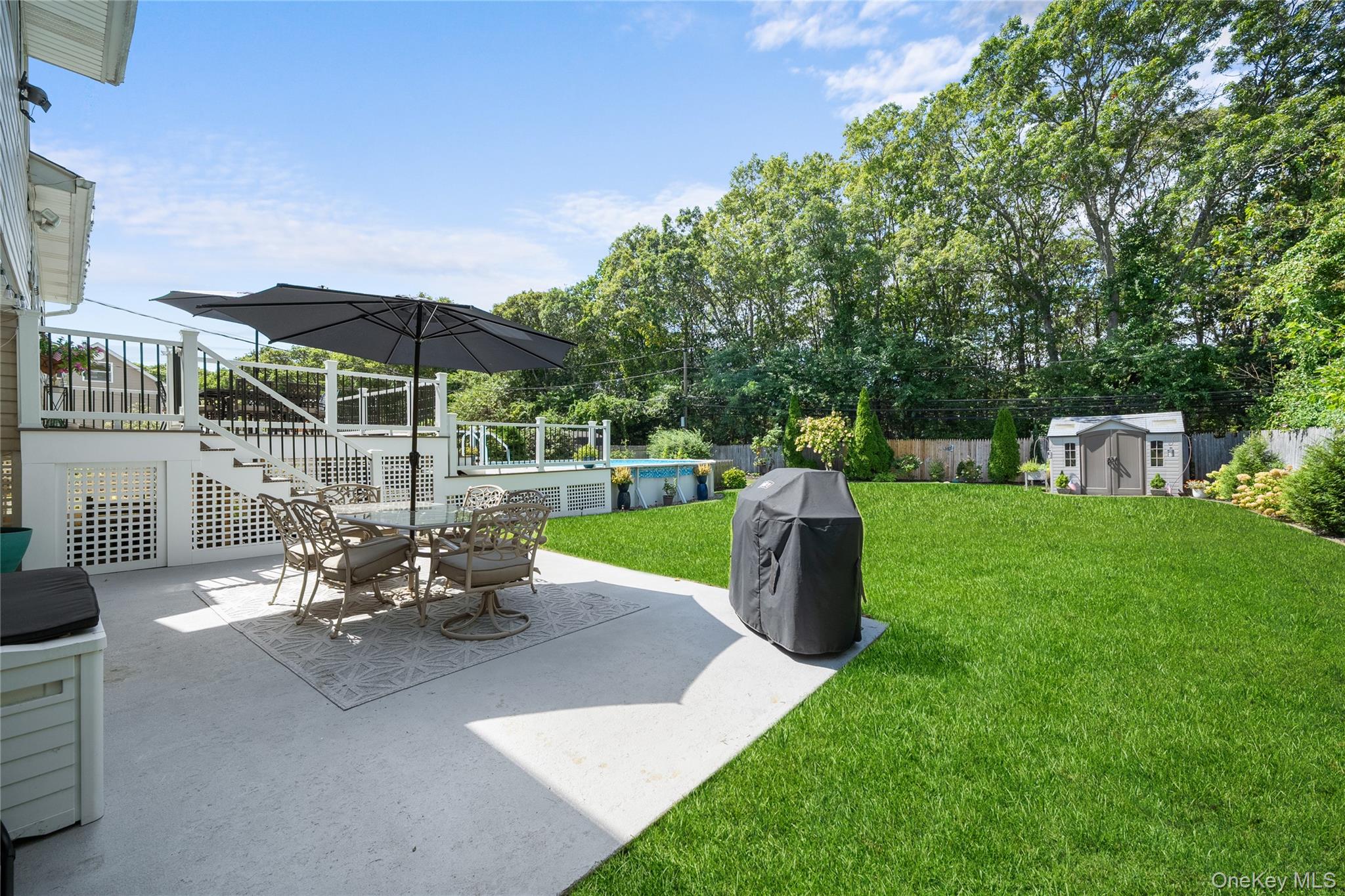 146 Blue Point Road W, Holtsville, NY 11742