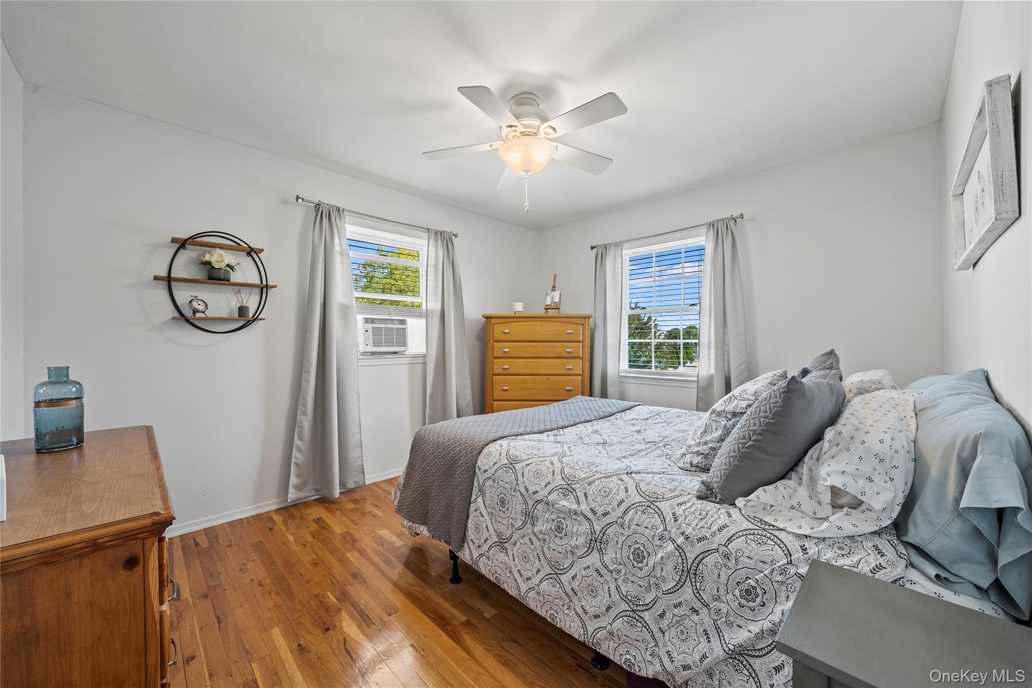 146 Blue Point Road W, Holtsville, NY 11742