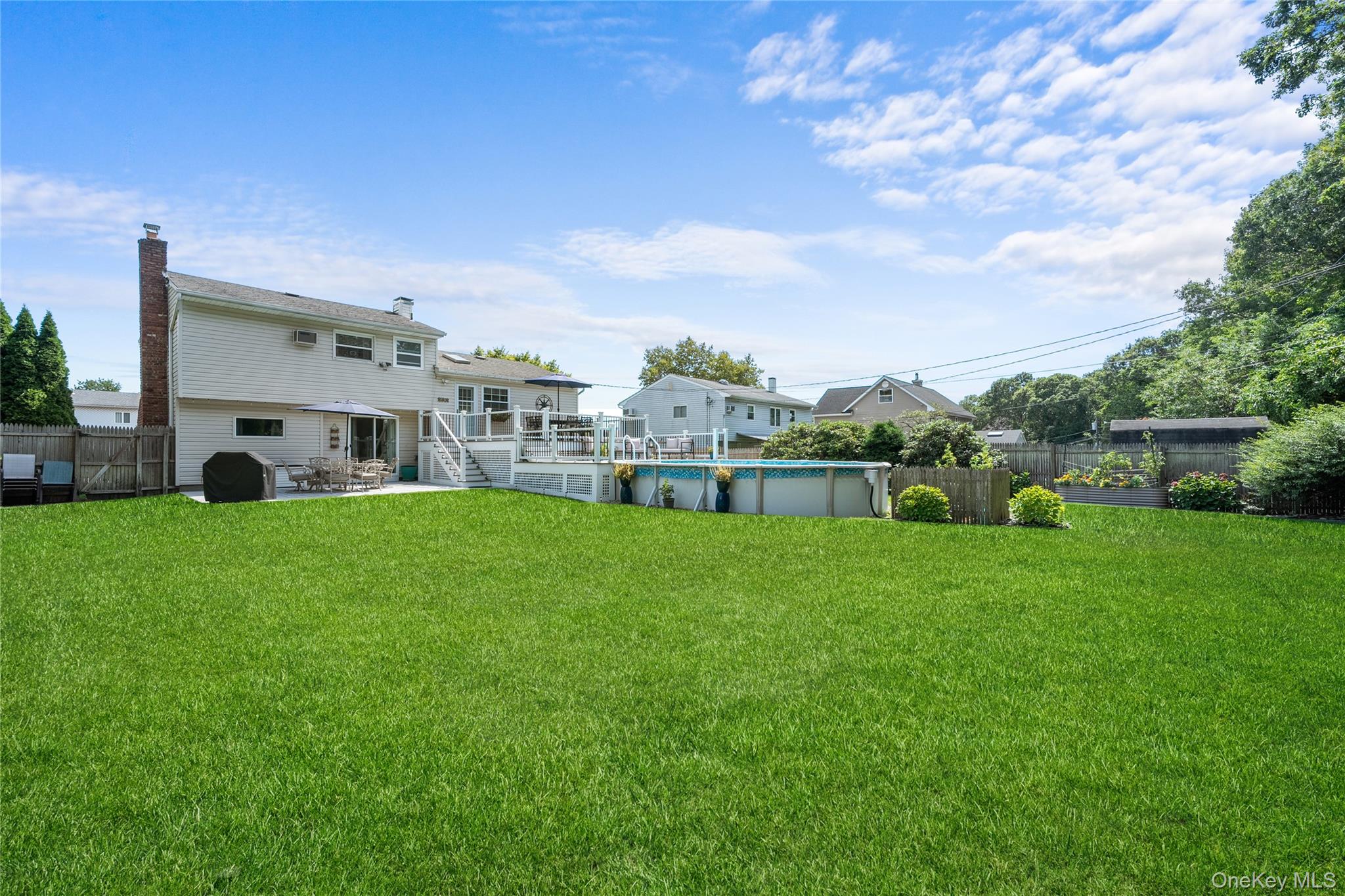 146 Blue Point Road W, Holtsville, NY 11742