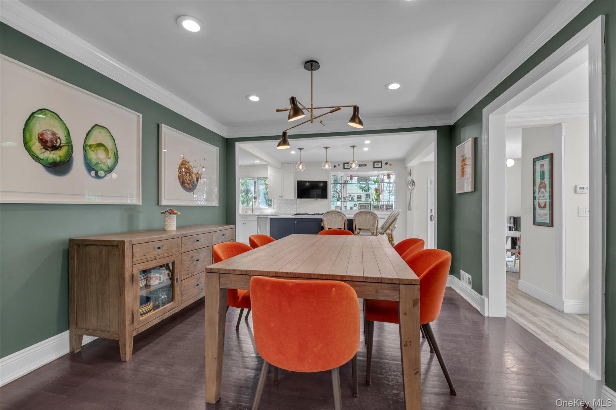 19 Concord Road, Port Washington, NY 11050