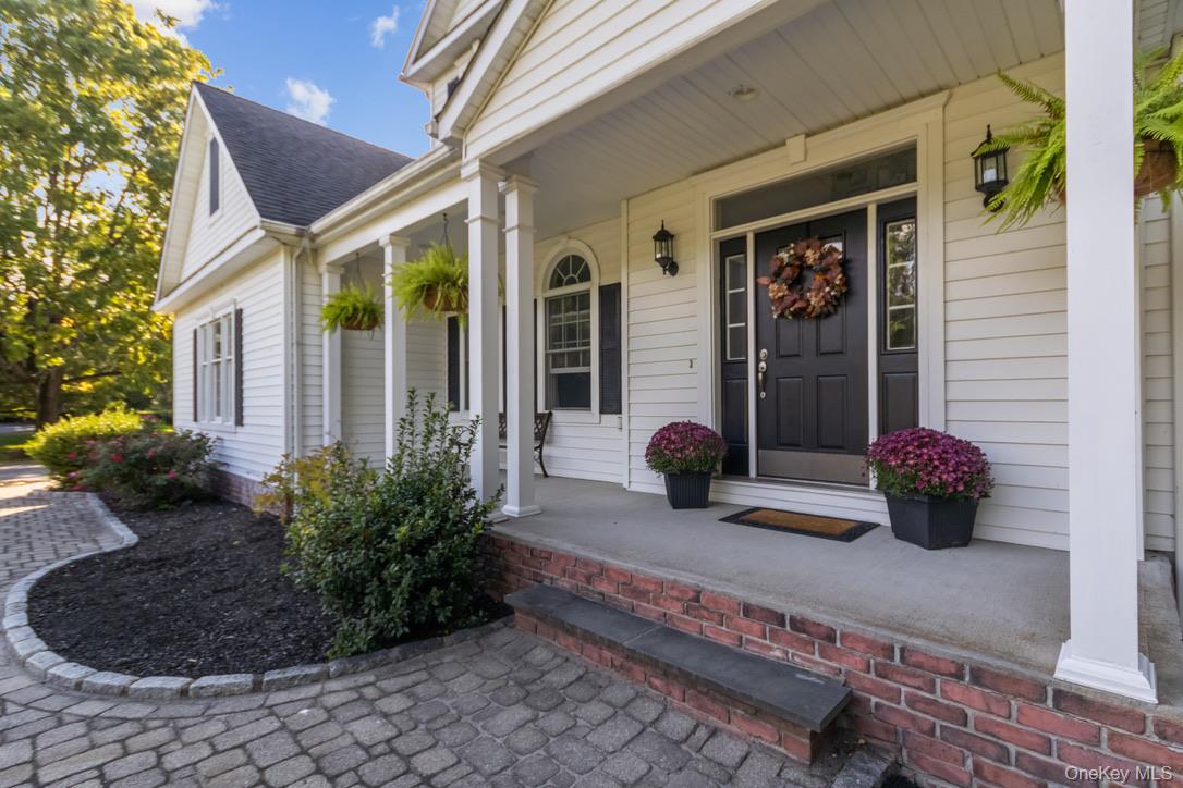 17 High Goal Lane, Beacon, NY 12508