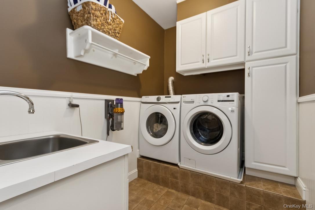 17 High Goal Lane, Beacon, NY 12508