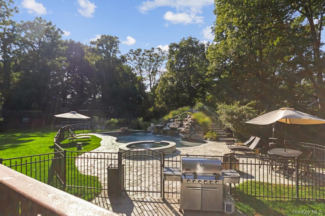 17 High Goal Lane, Beacon, NY 12508