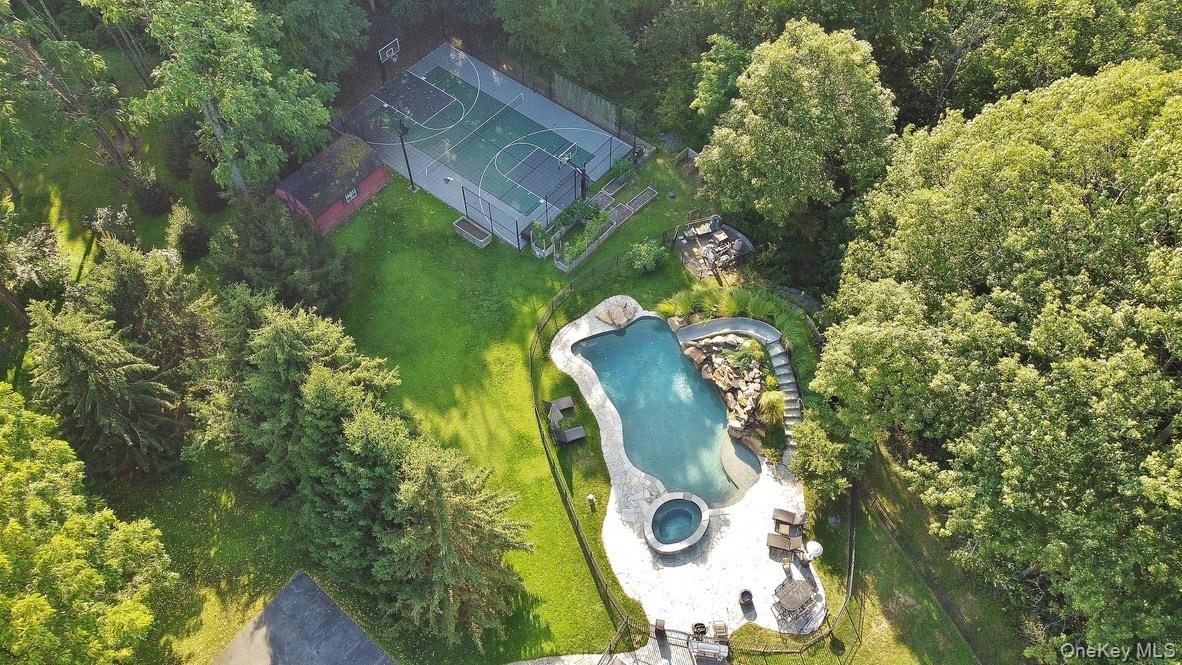 17 High Goal Lane, Beacon, NY 12508