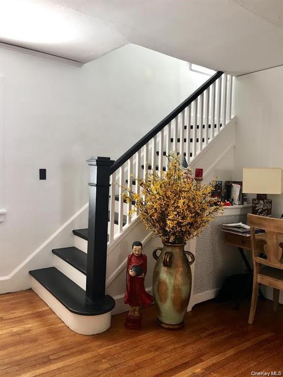 86 Brown Road, Scarsdale, NY 10583