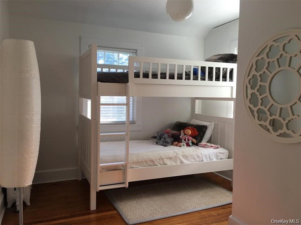 86 Brown Road, Scarsdale, NY 10583