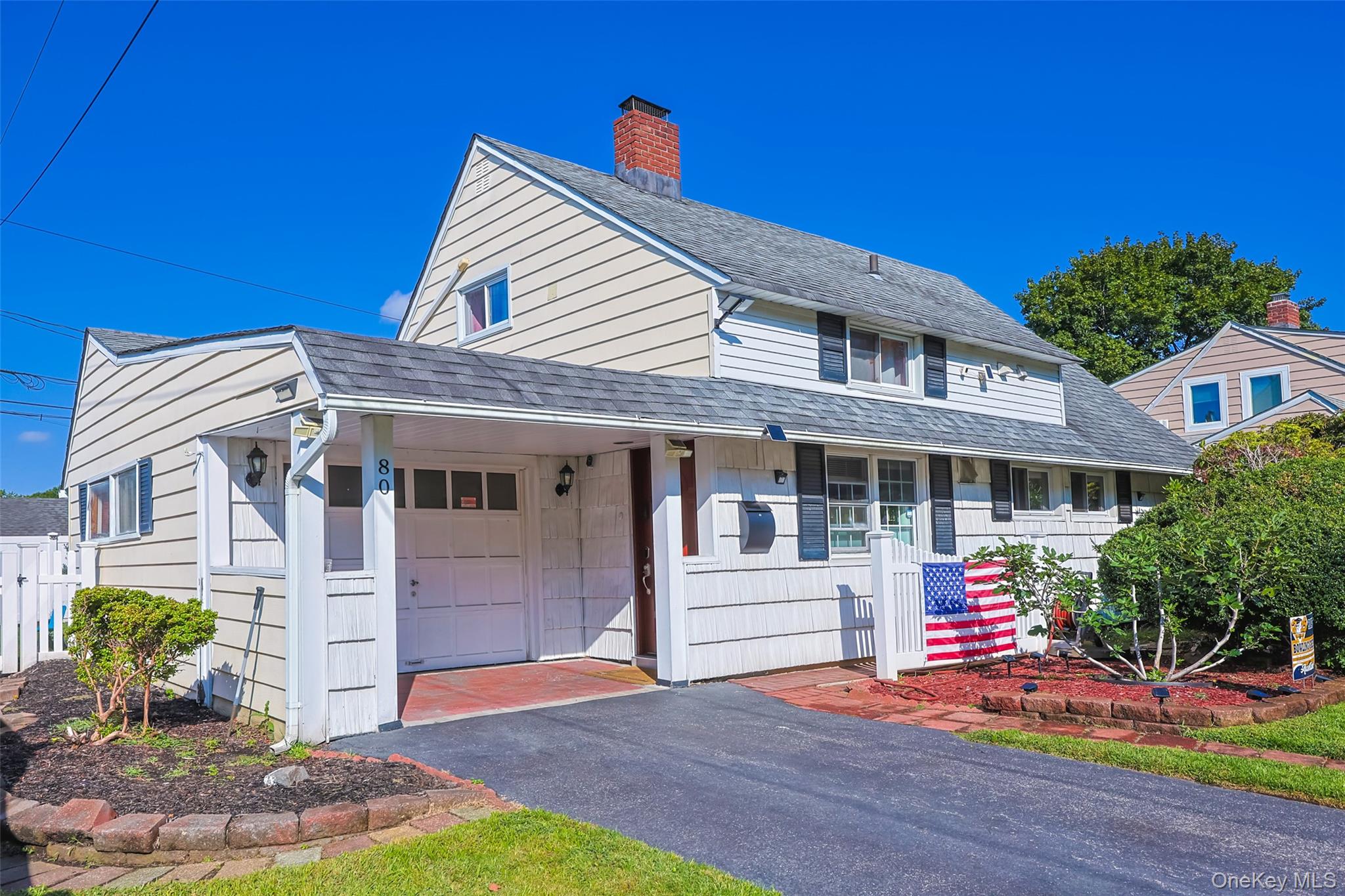 80 Cypress Lane E, Westbury, NY 11590