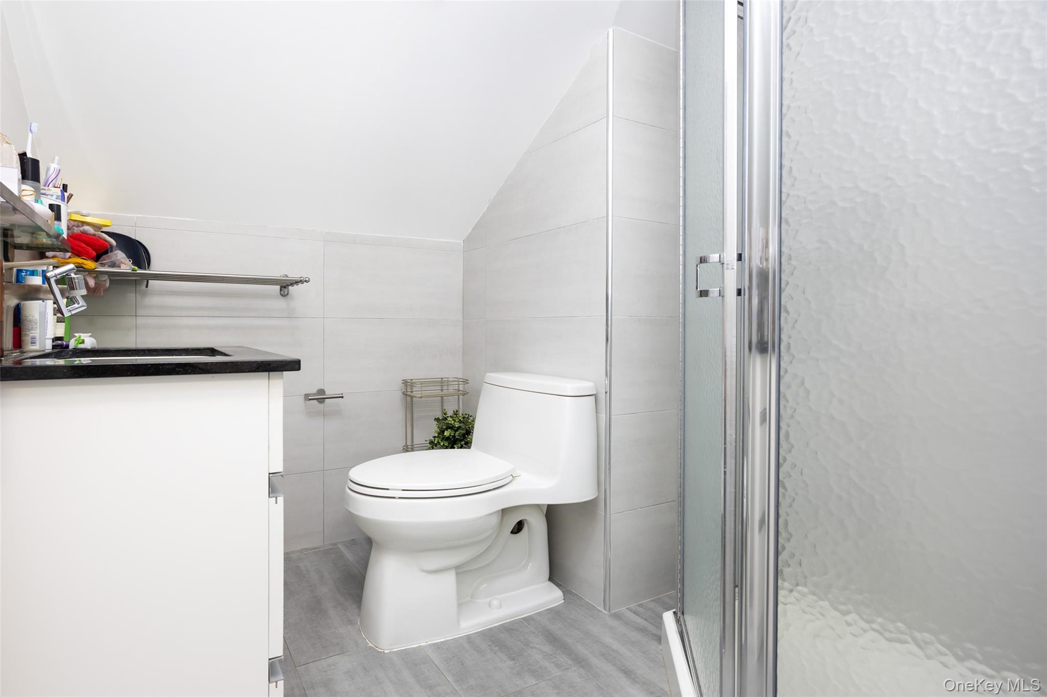 80 Cypress Lane E, Westbury, NY 11590