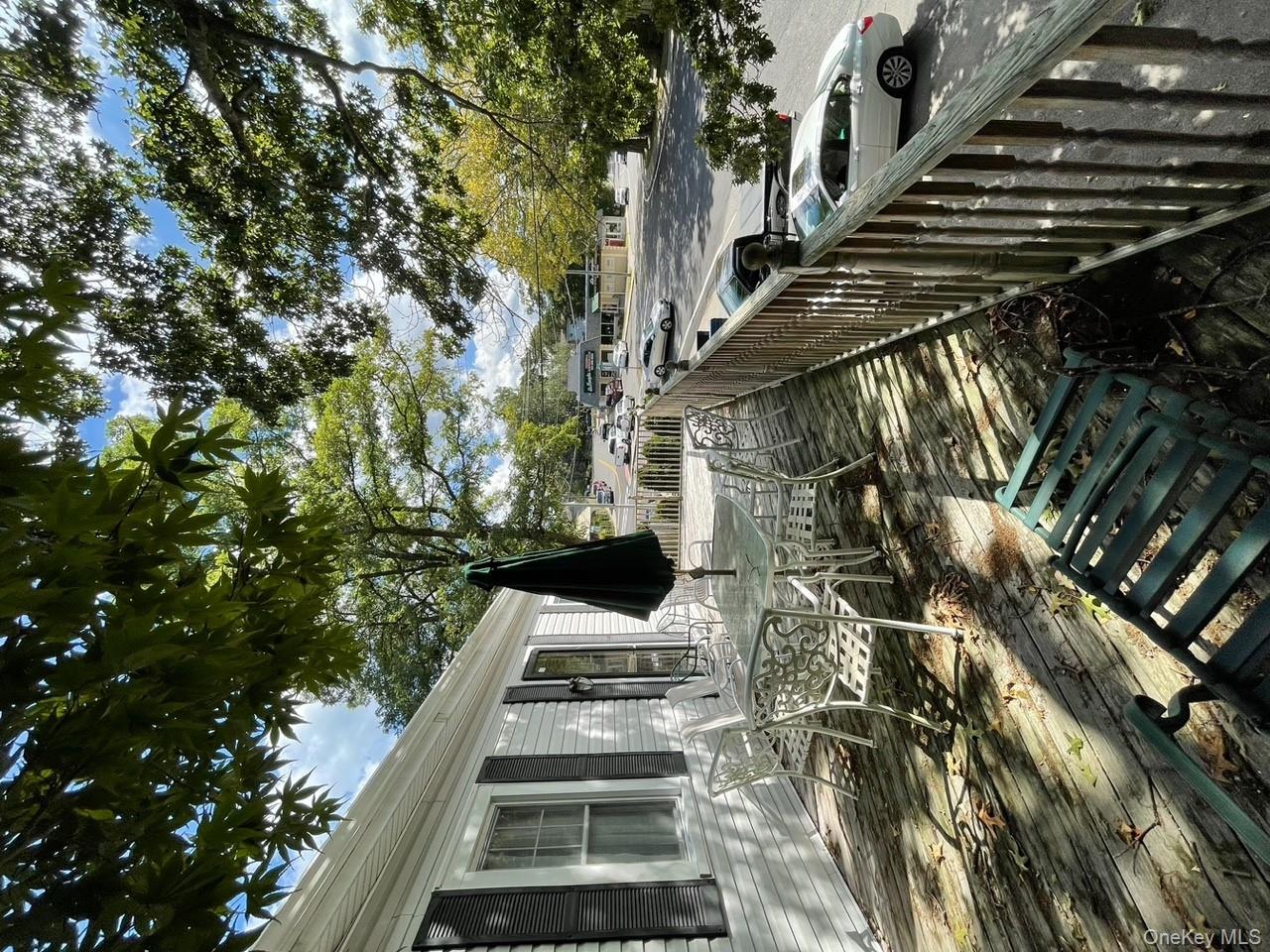 39 Northport Road, Sound Beach, NY 11789