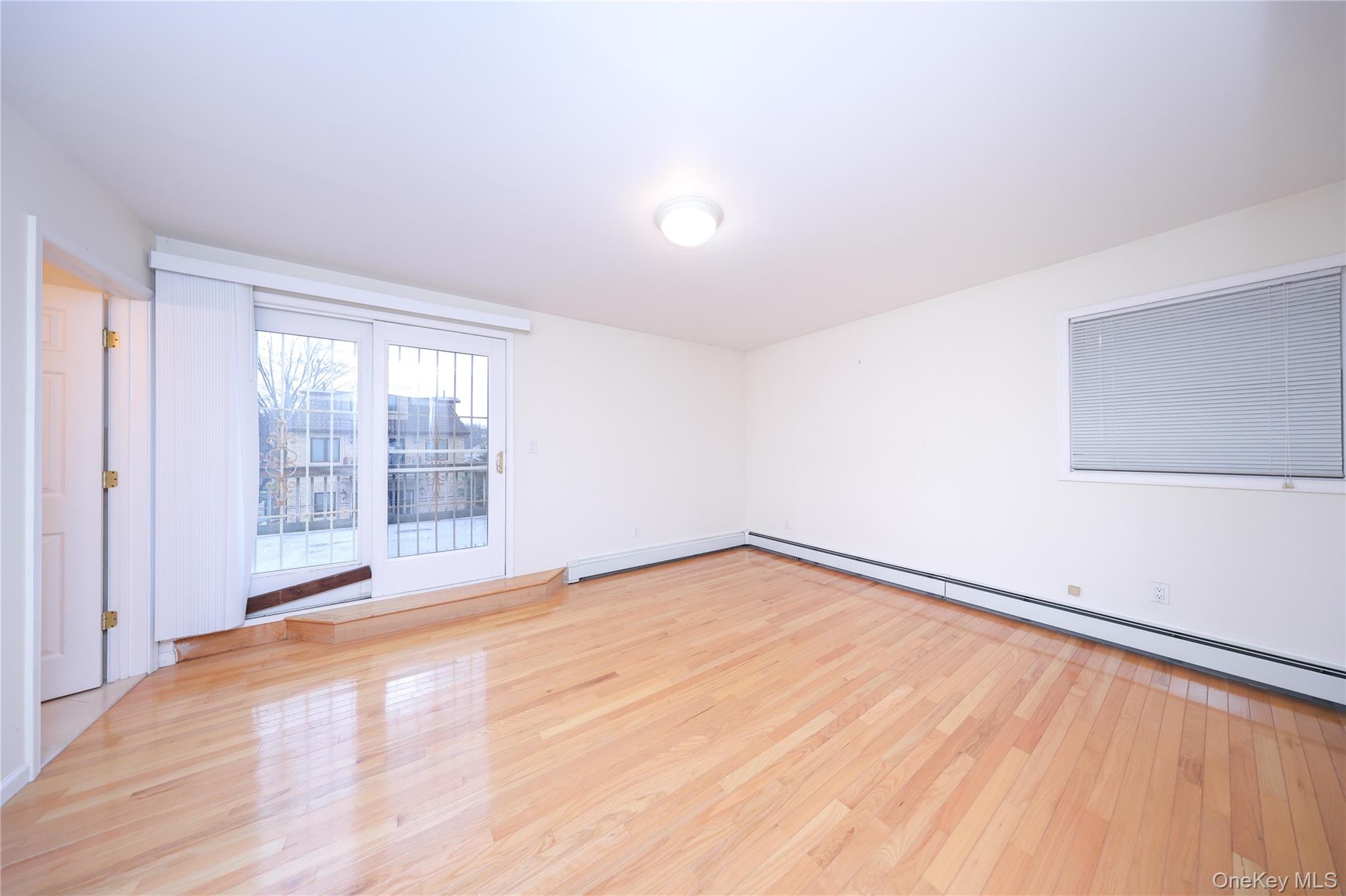 75-59 195th Street, Fresh Meadows, NY 11366