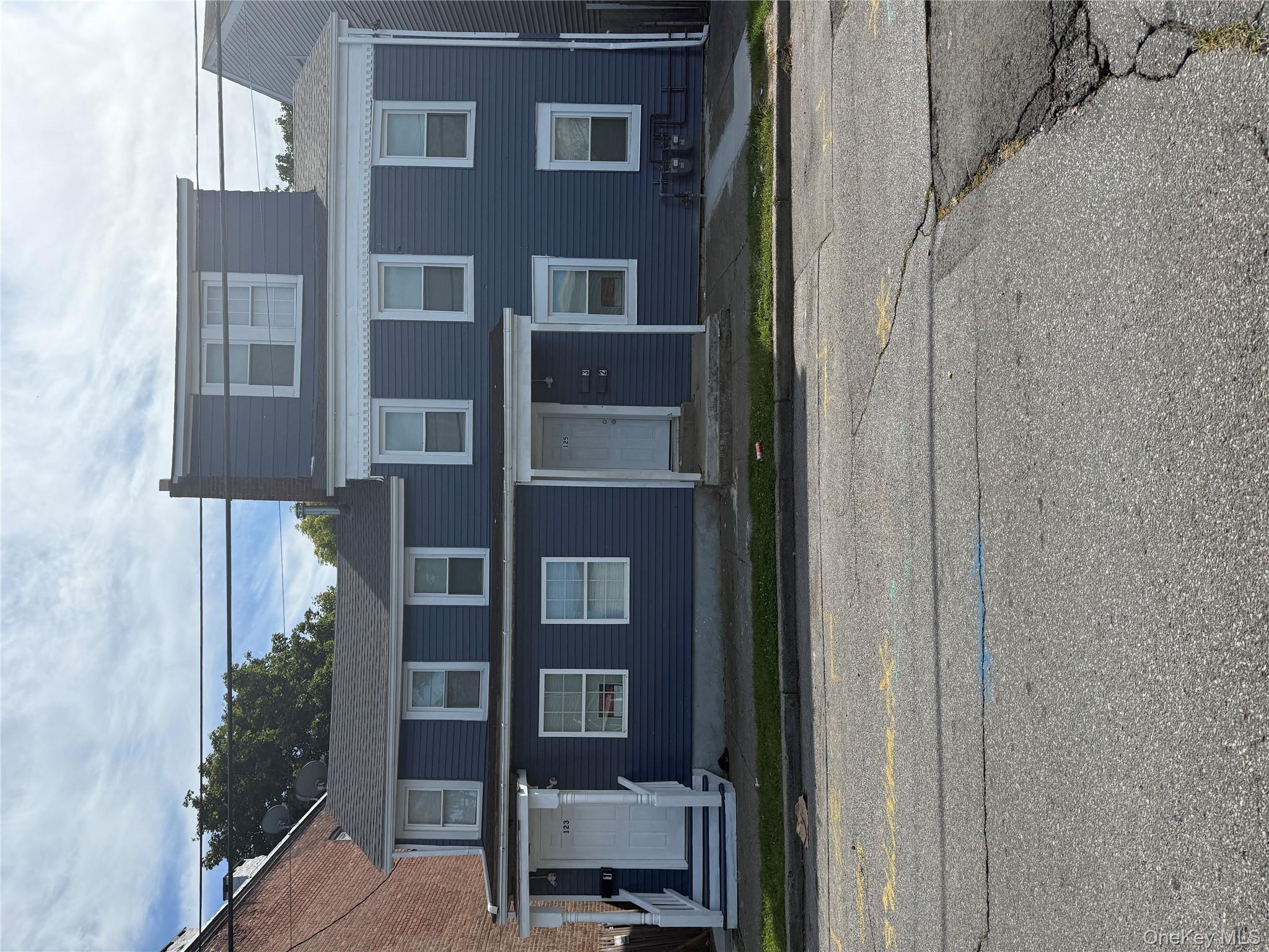 123 W Parmenter Street # 3, Newburgh, NY 1255