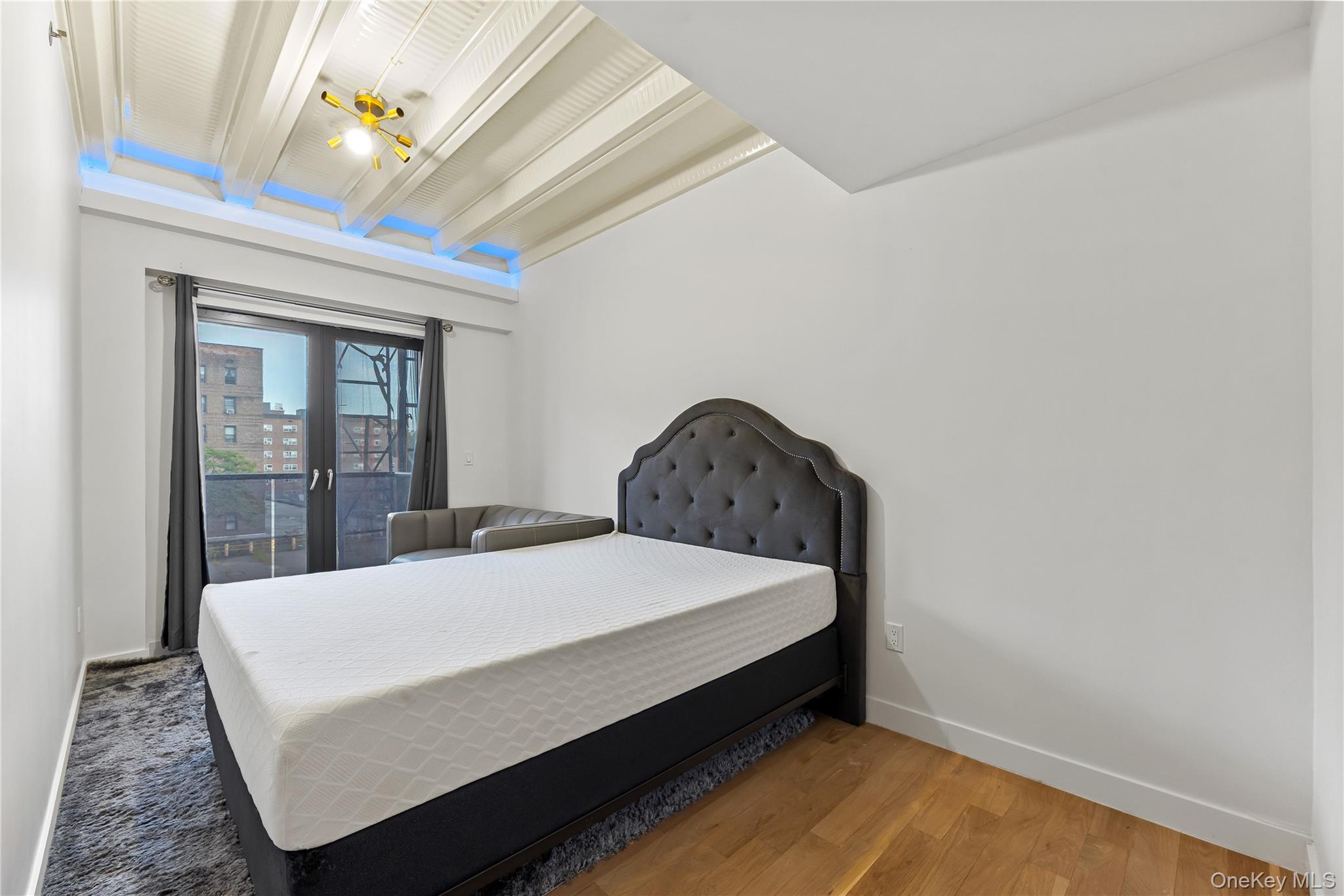 140-20 Cherry Ave # 3B, Flushing, NY 11355