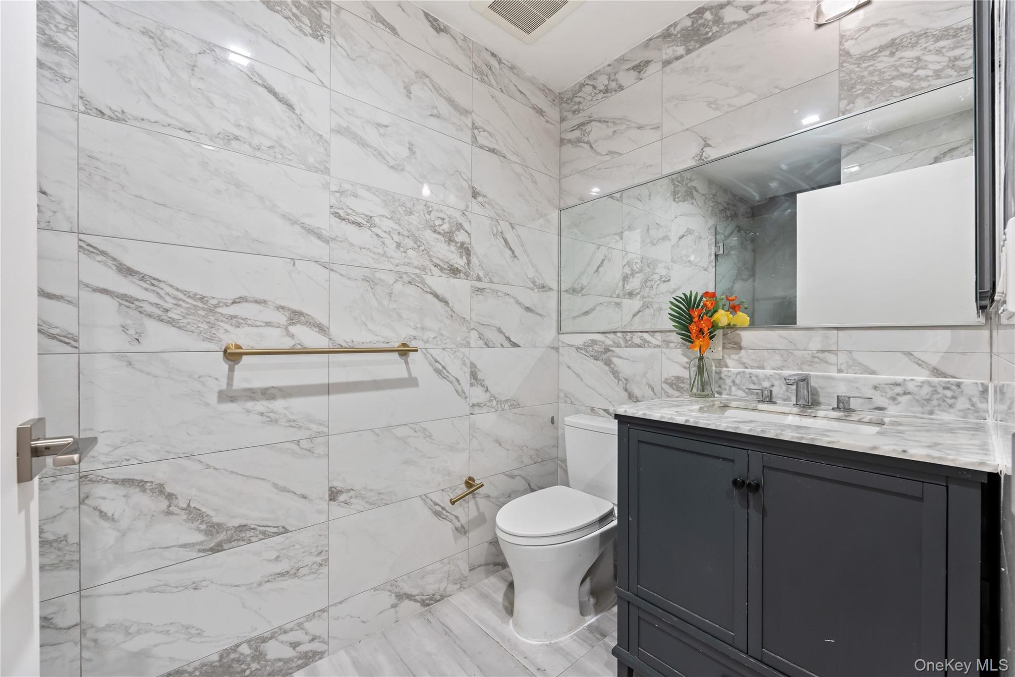 140-20 Cherry Ave # 3B, Flushing, NY 11355