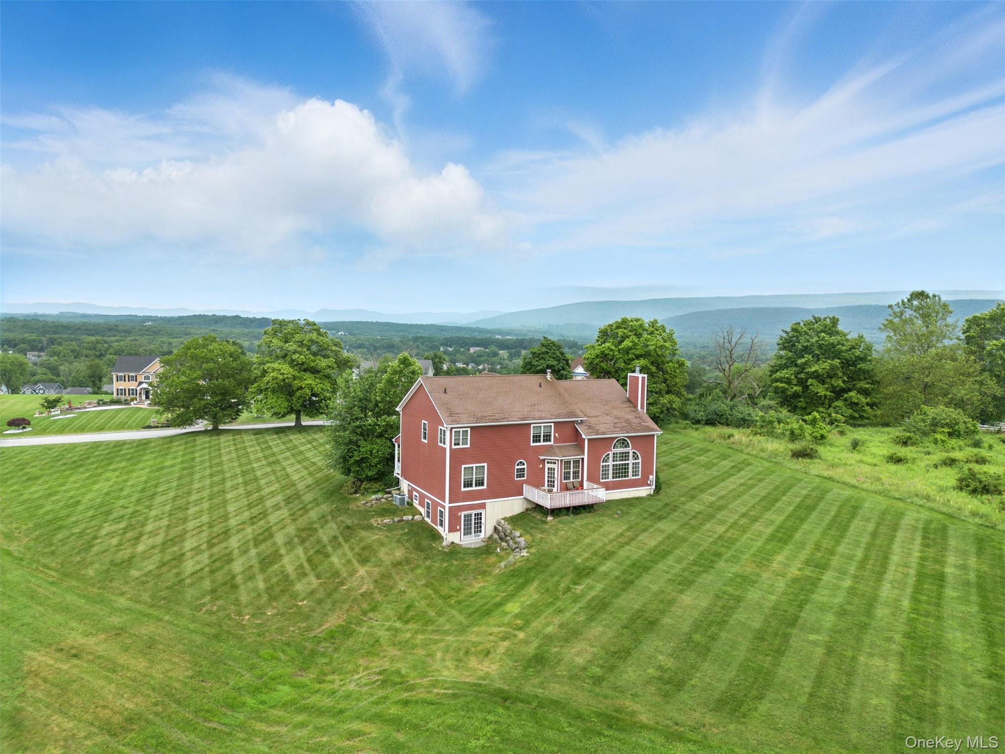 12 Brewster Court, Washingtonville, NY 10992