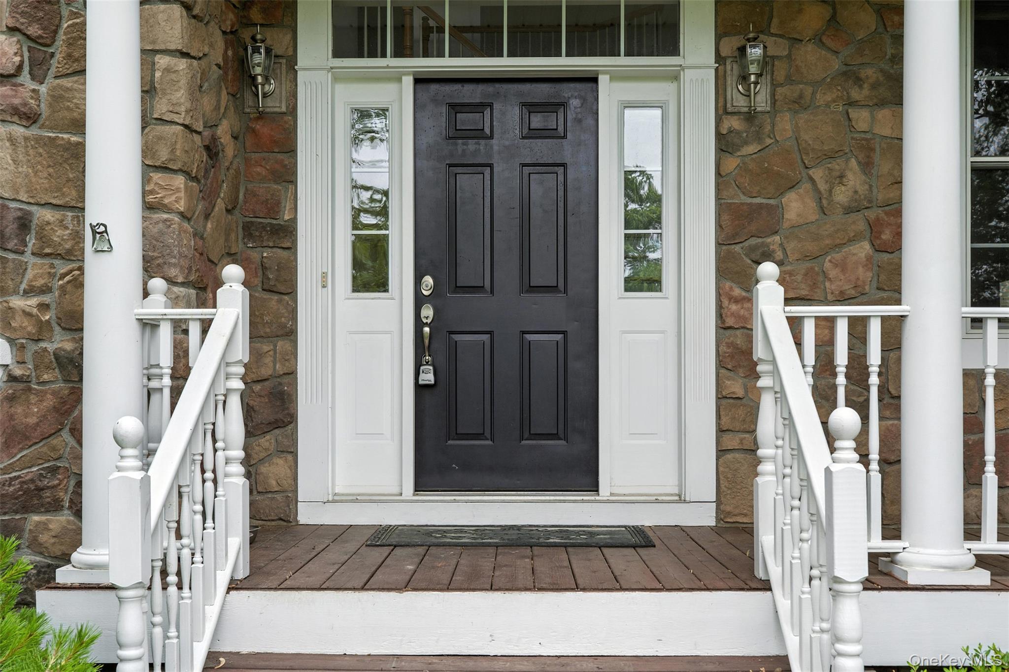 12 Brewster Court, Washingtonville, NY 10992