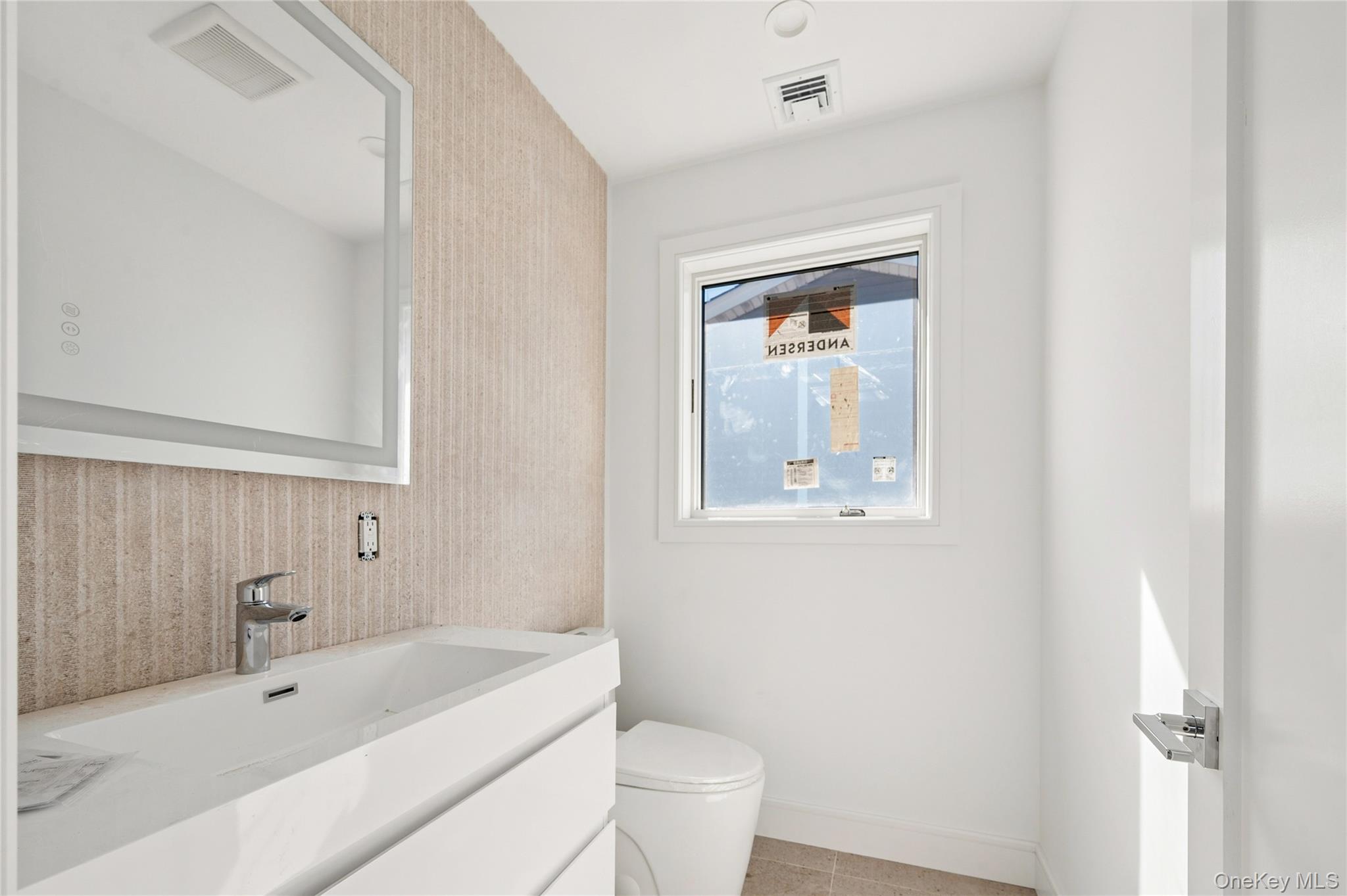 27 Kerrigan Street, Long Beach, NY 11561