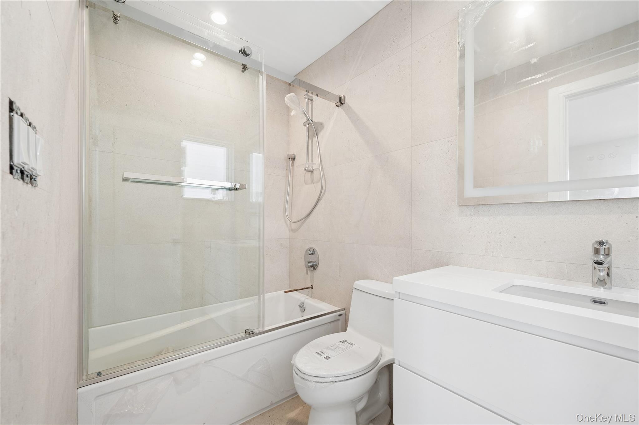 27 Kerrigan Street, Long Beach, NY 11561