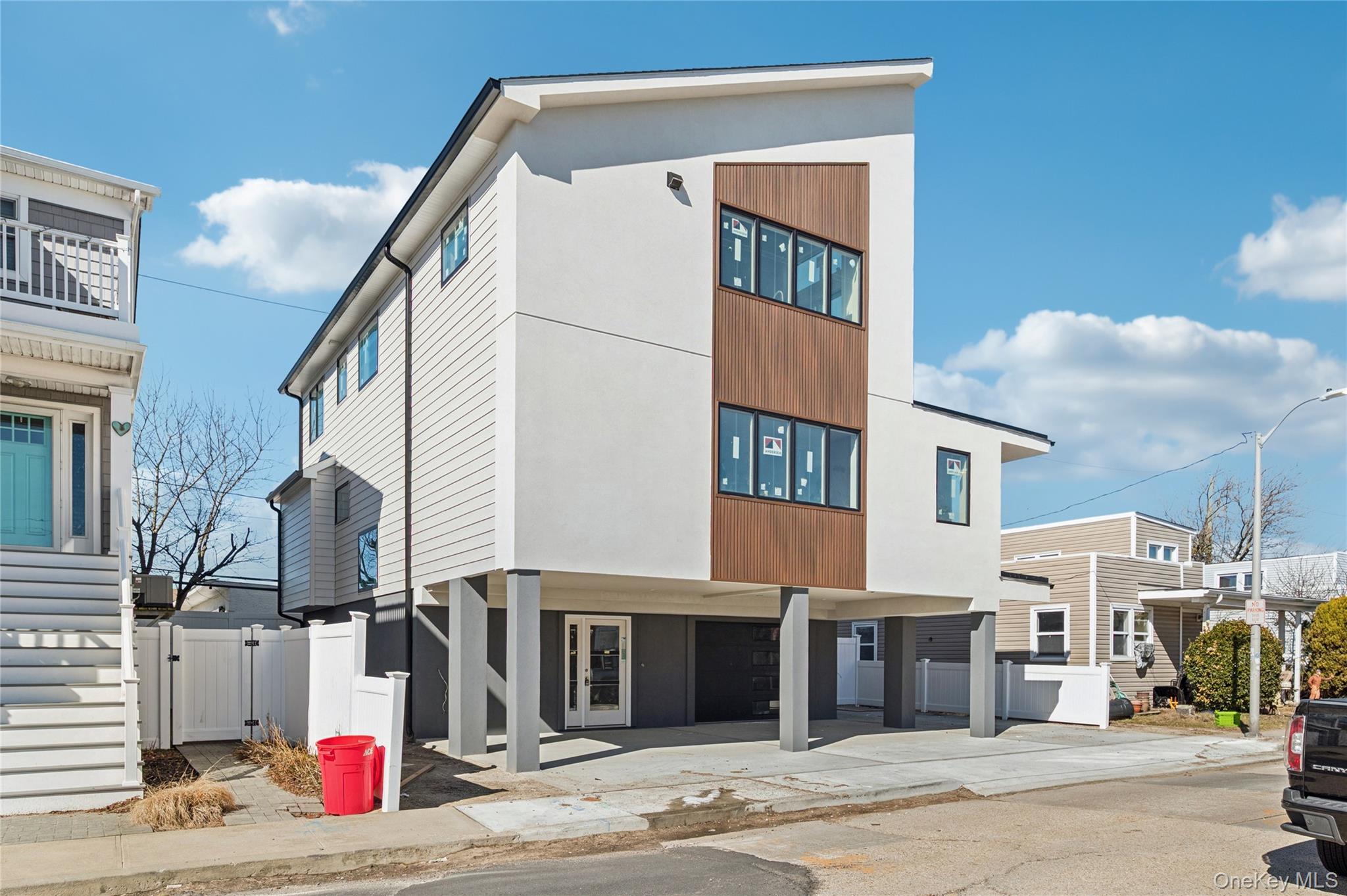 27 Kerrigan Street, Long Beach, NY 11561