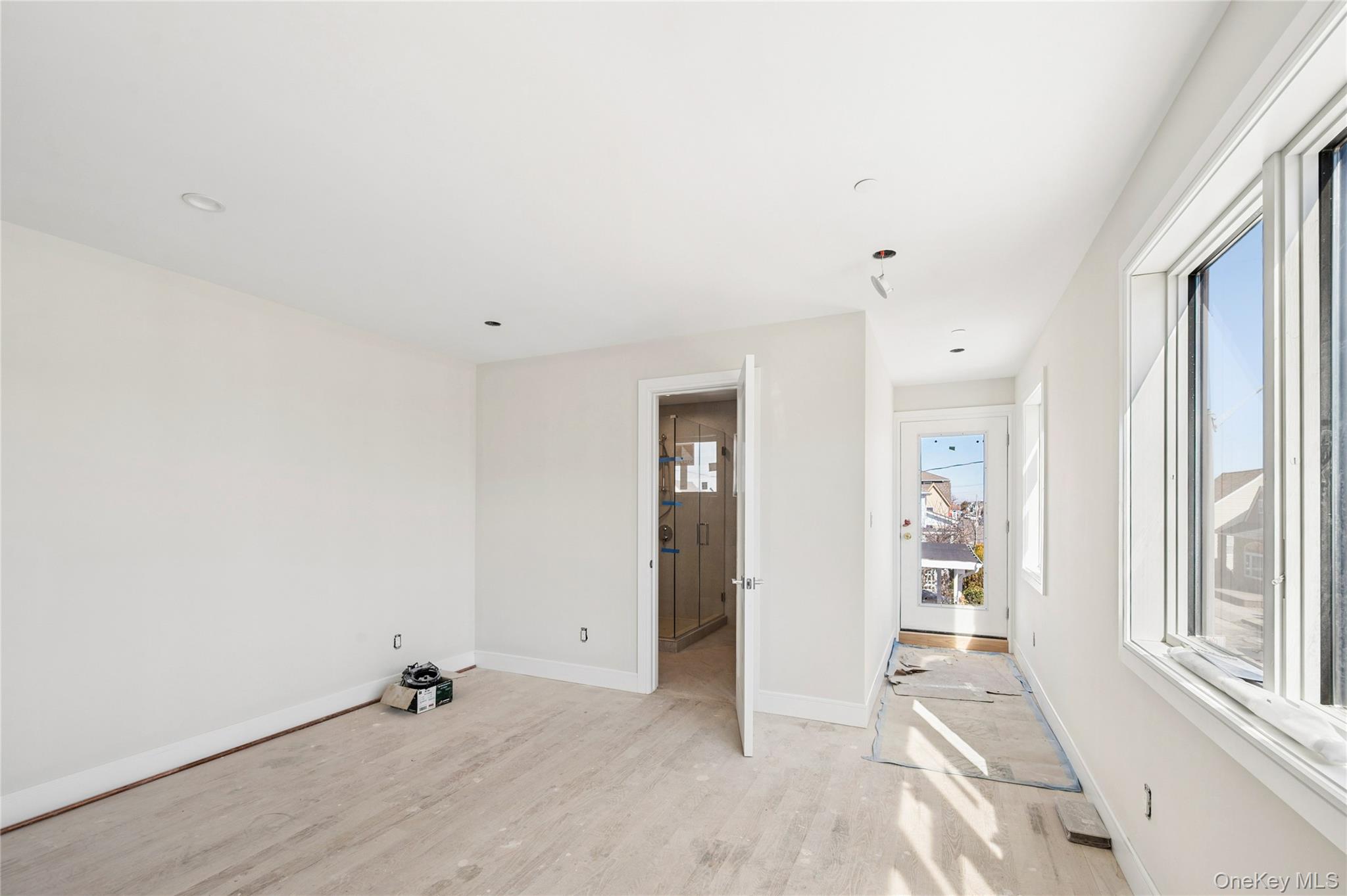 27 Kerrigan Street, Long Beach, NY 11561