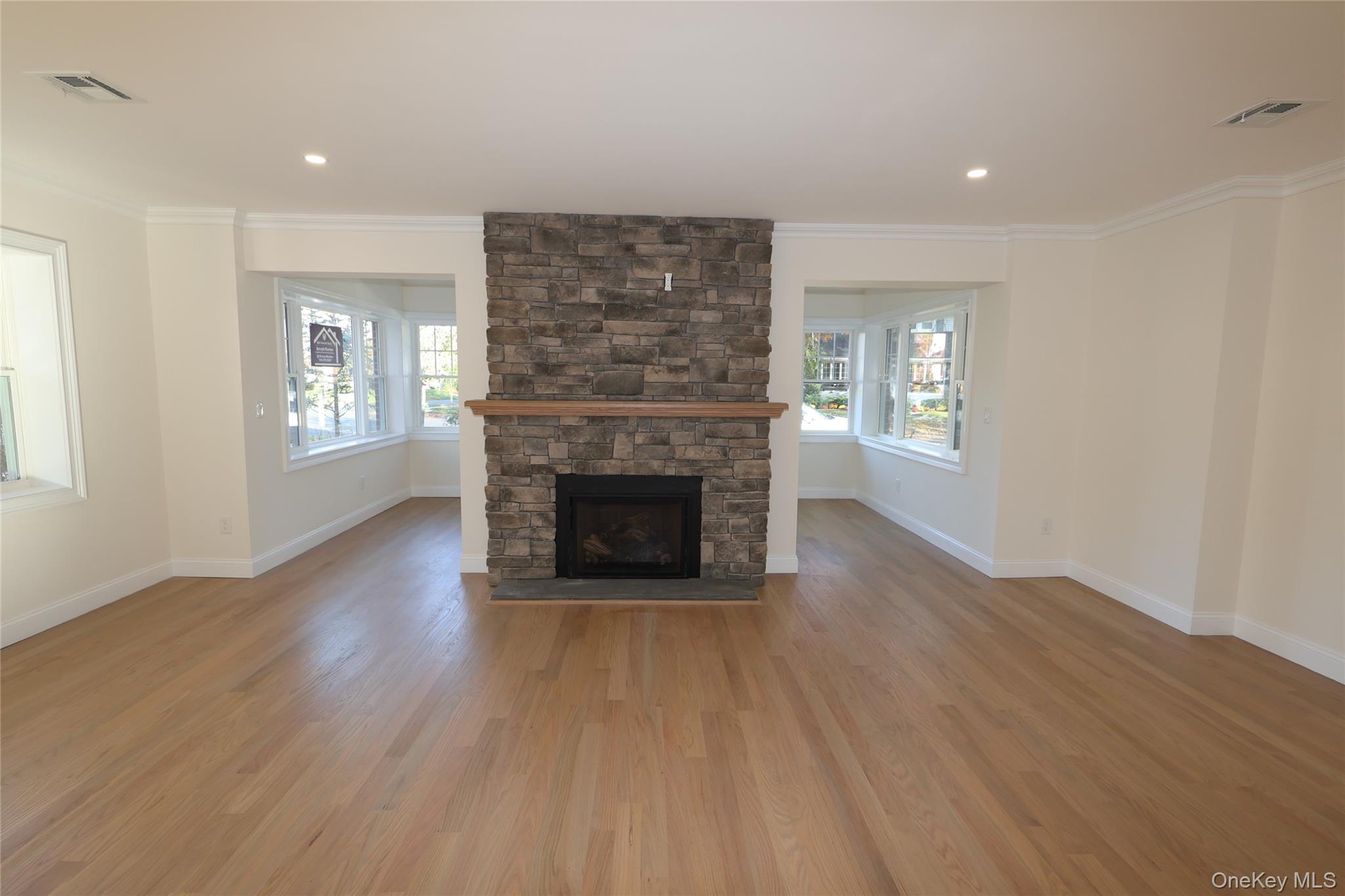 78 Ontario Road, Floral Park, NY 11001