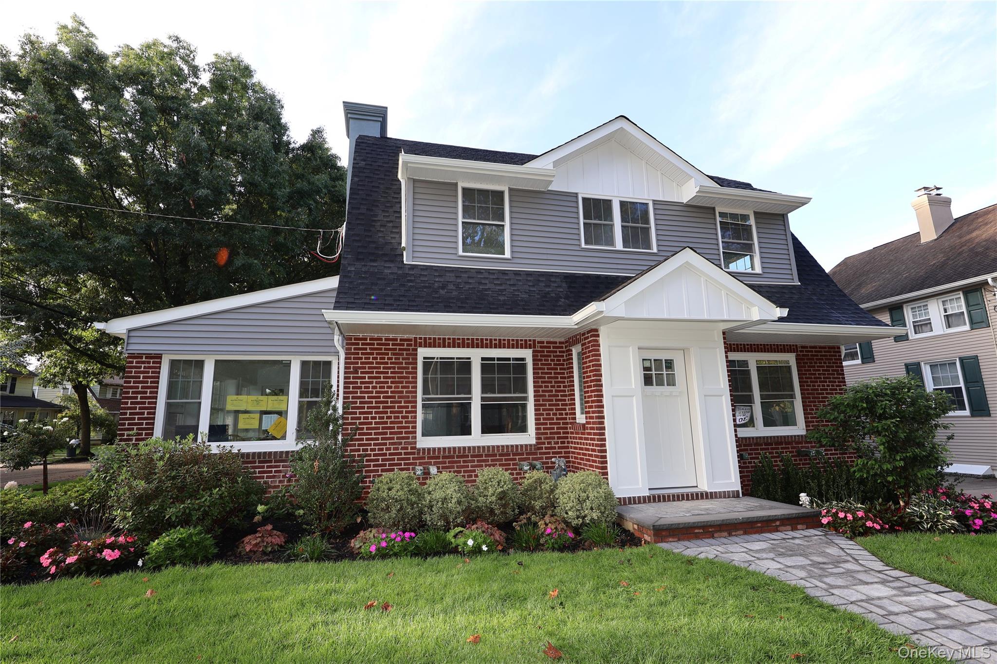 78 Ontario Road, Floral Park, NY 11001