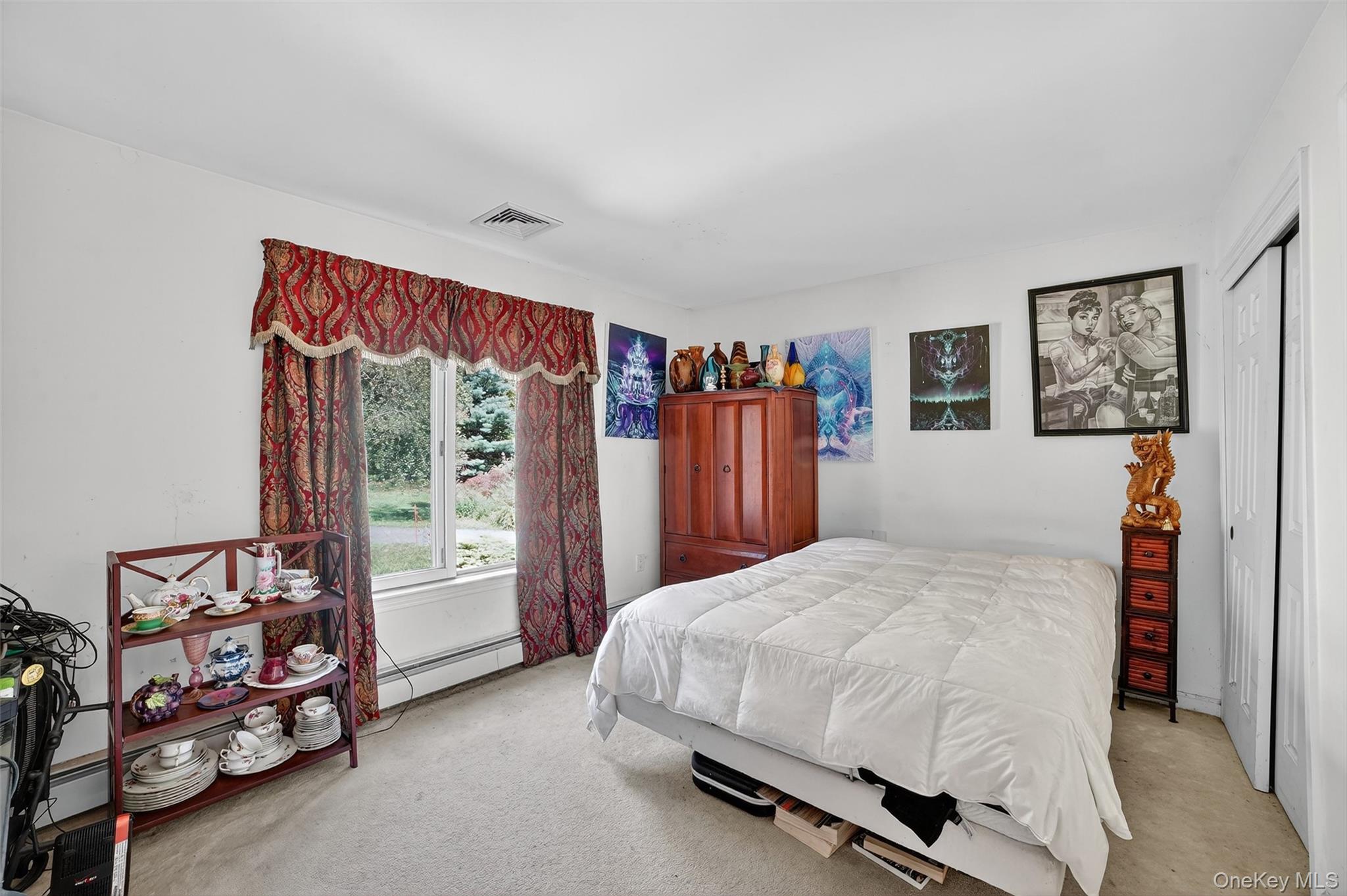 986 Cliff Avenue, Yorktown Heights, NY 10598