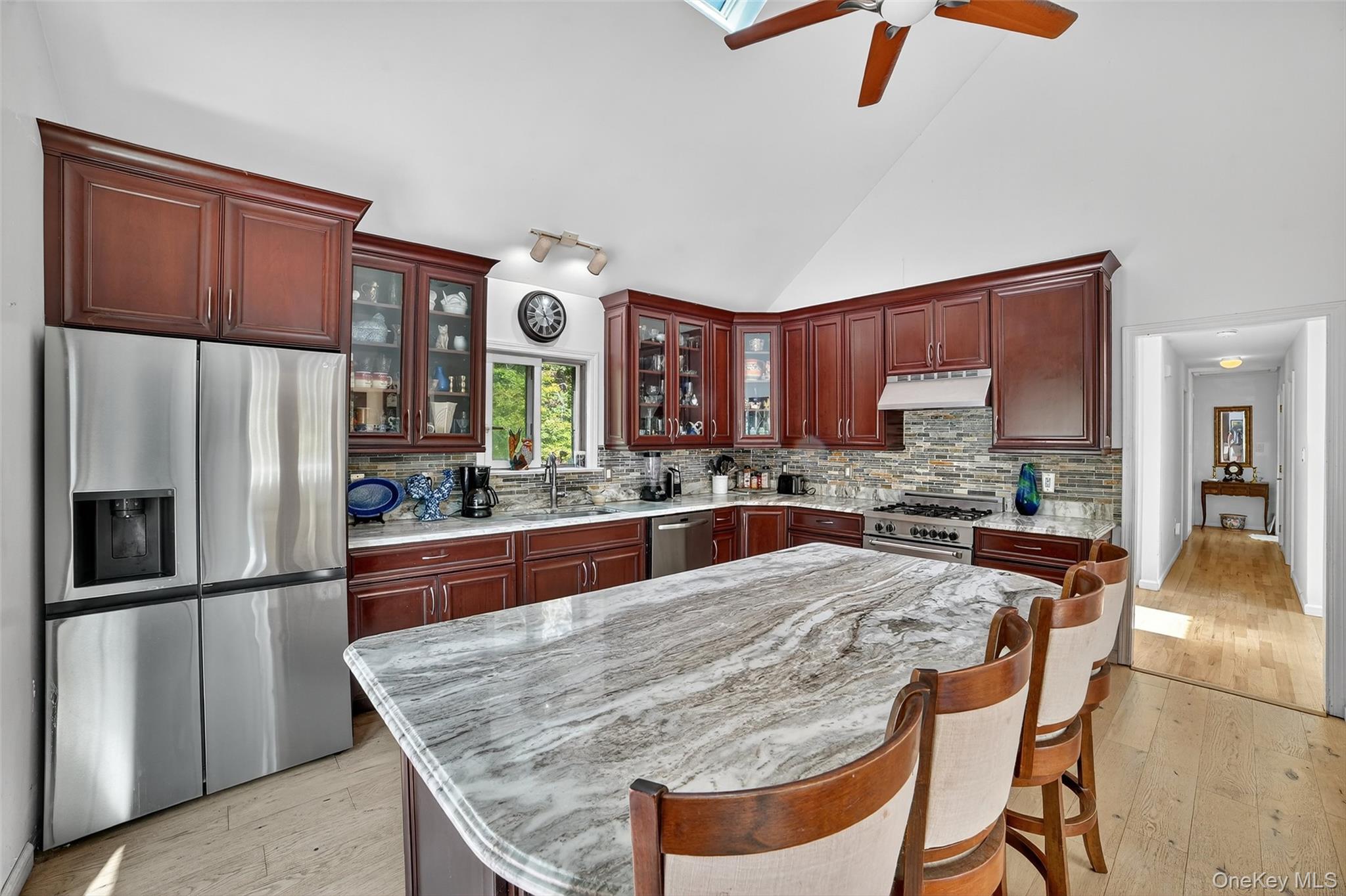 986 Cliff Avenue, Yorktown Heights, NY 10598