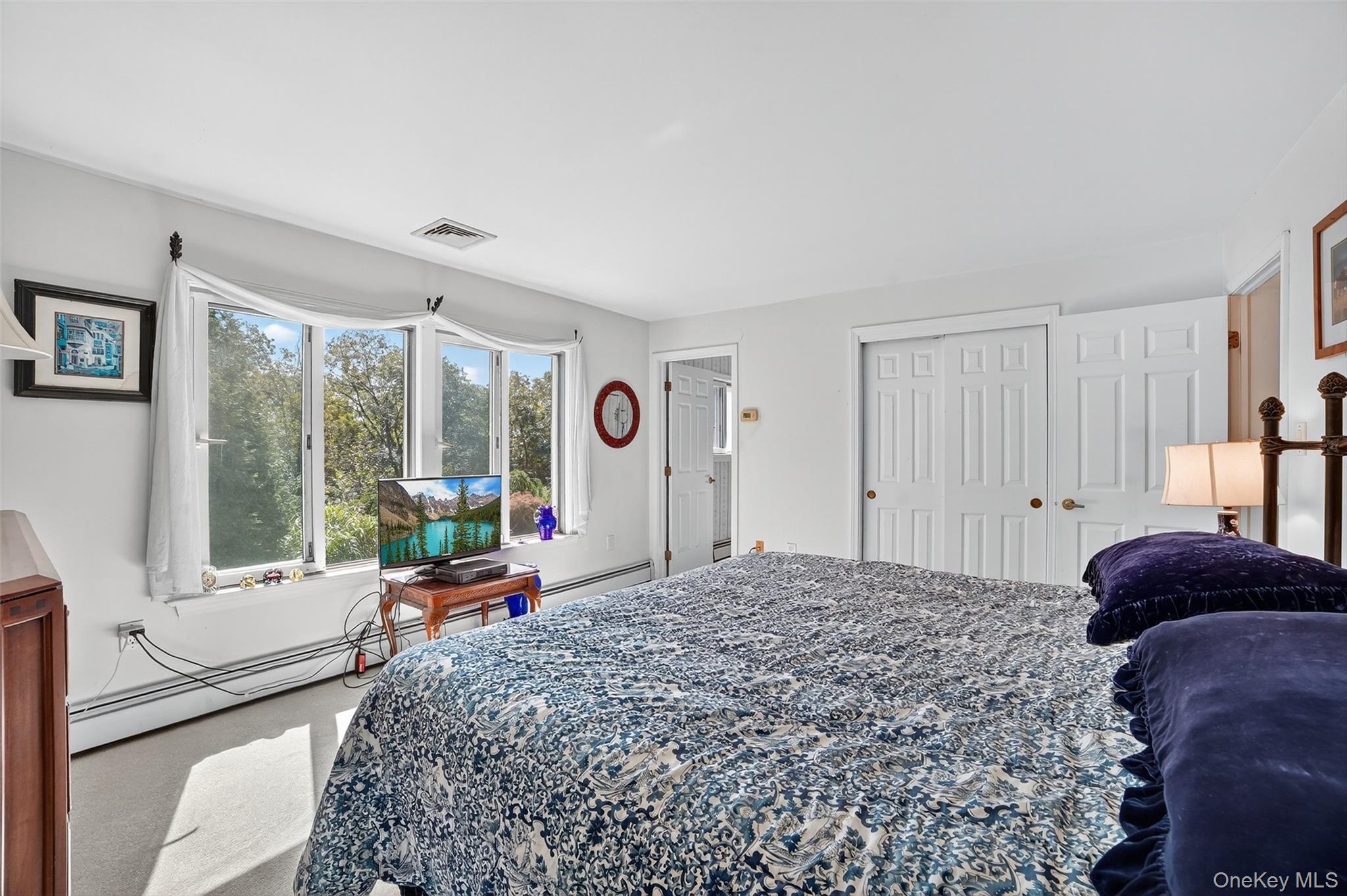 986 Cliff Avenue, Yorktown Heights, NY 10598