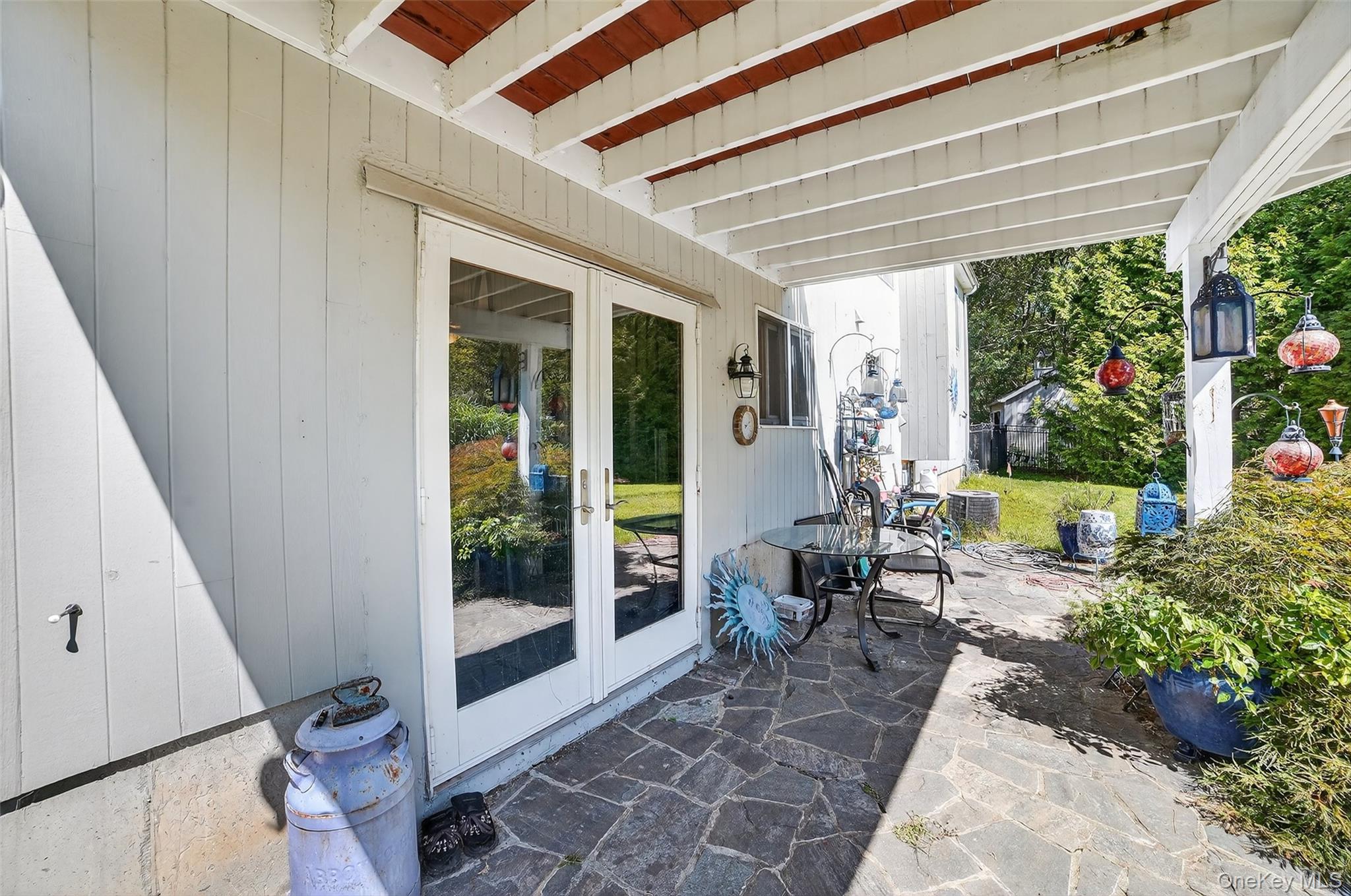 986 Cliff Avenue, Yorktown Heights, NY 10598