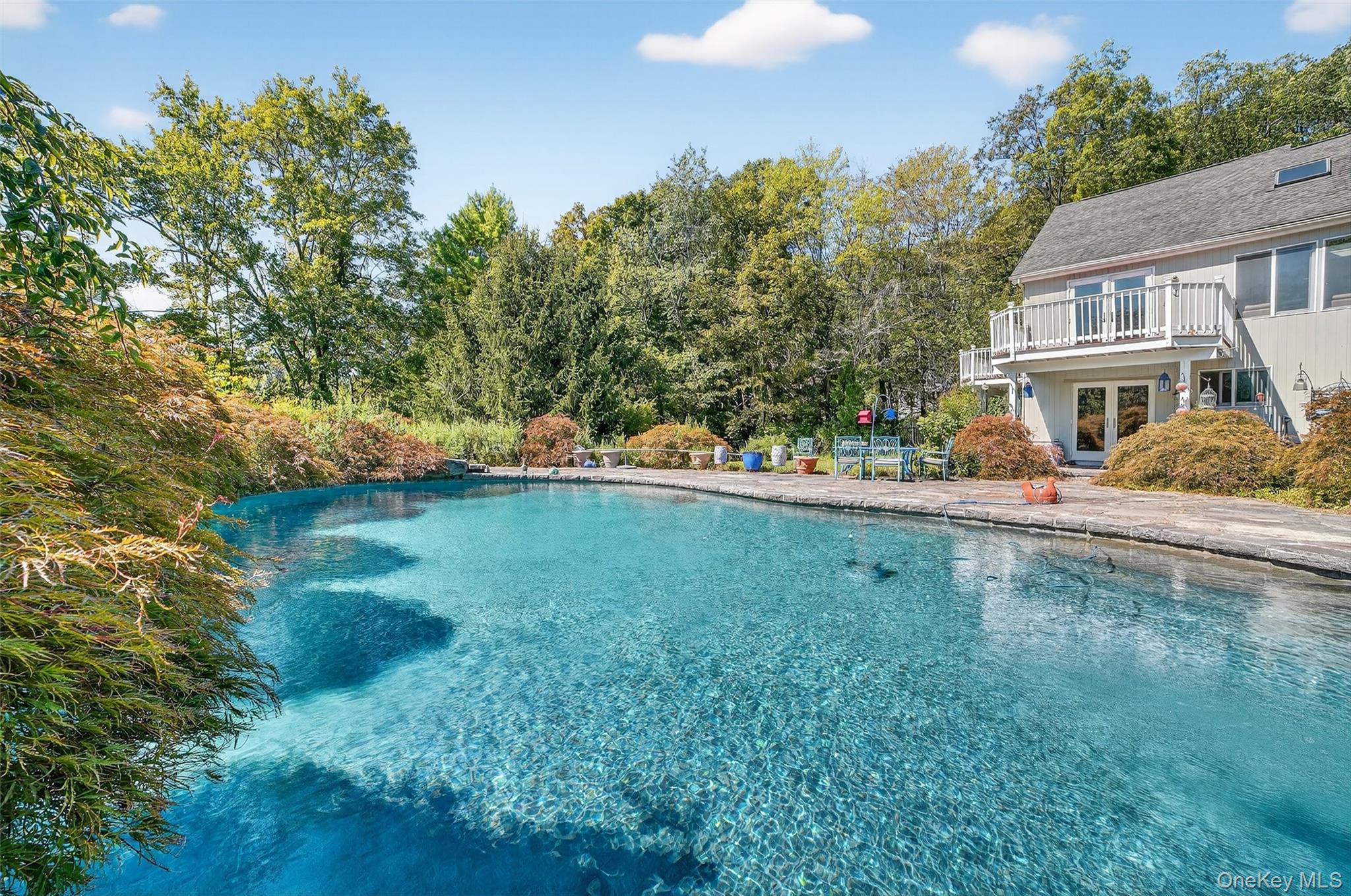 986 Cliff Avenue, Yorktown Heights, NY 10598