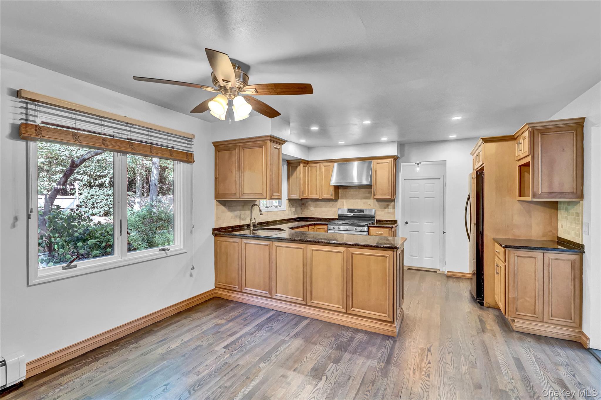 29 Cedar Street, Centereach, NY 11720