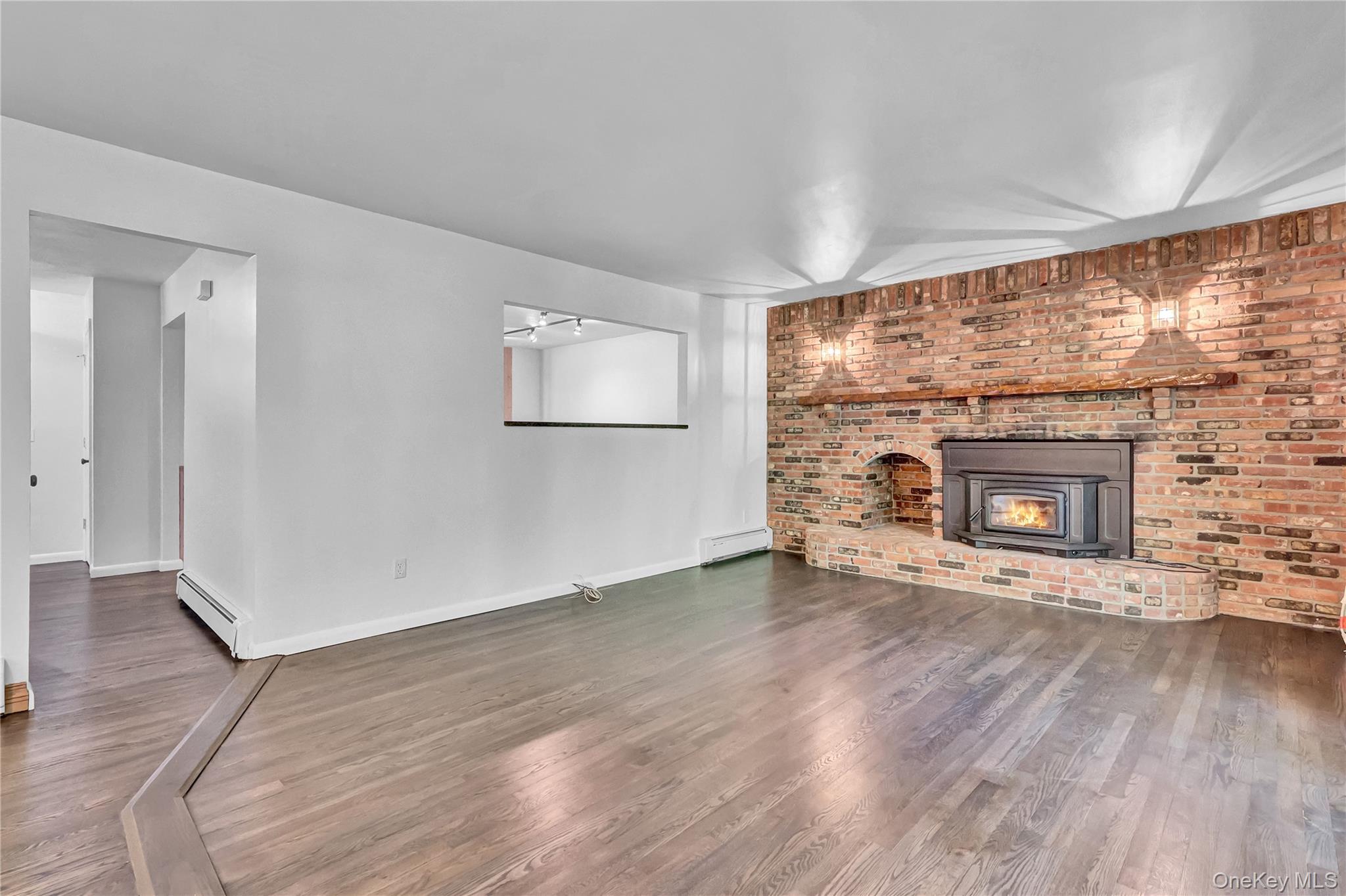 29 Cedar Street, Centereach, NY 11720