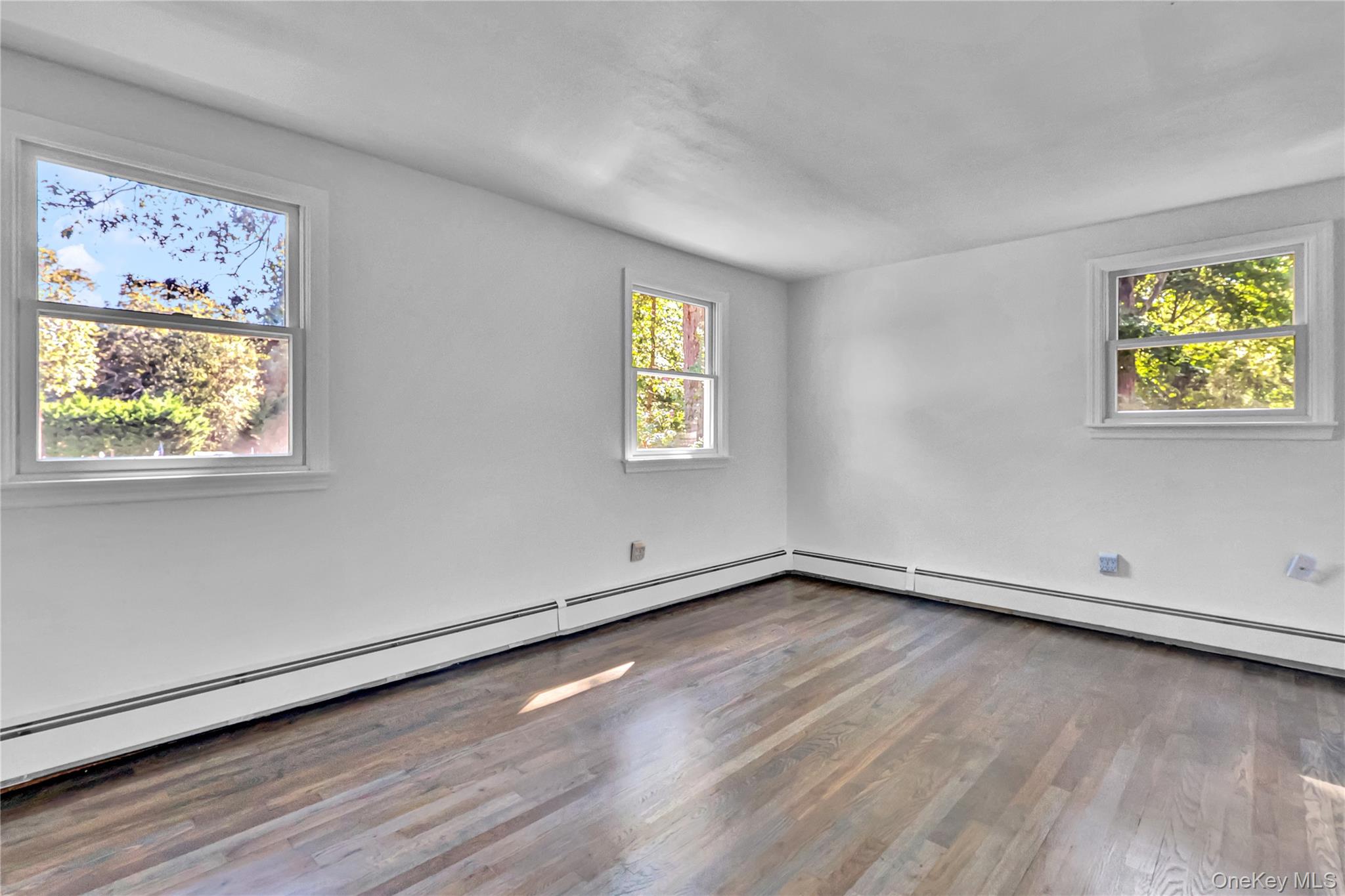 29 Cedar Street, Centereach, NY 11720