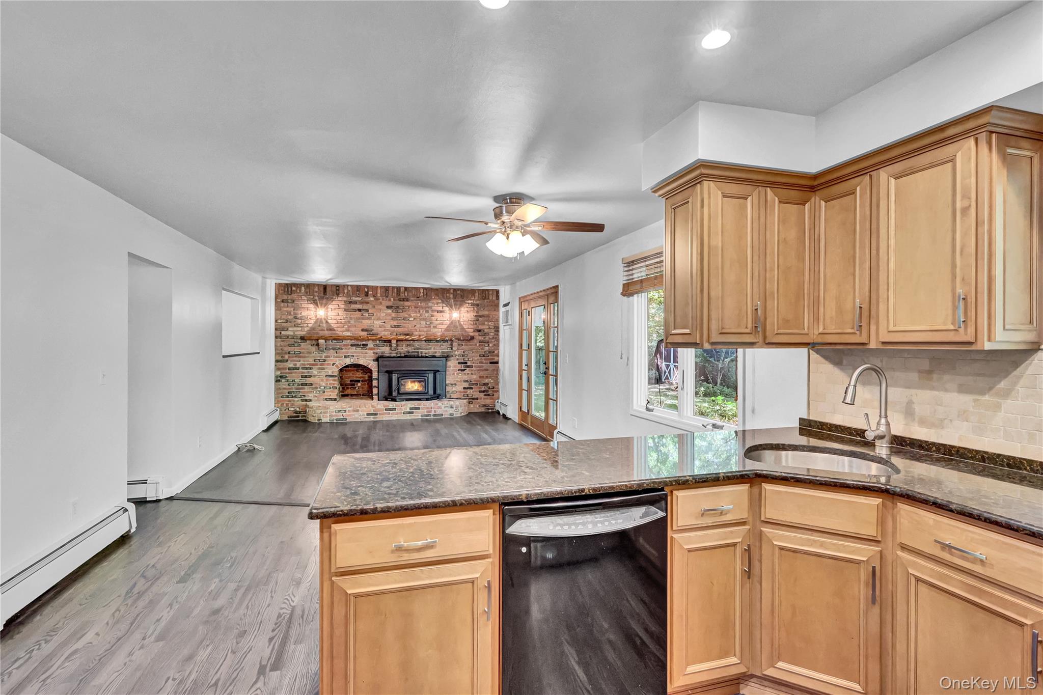 29 Cedar Street, Centereach, NY 11720