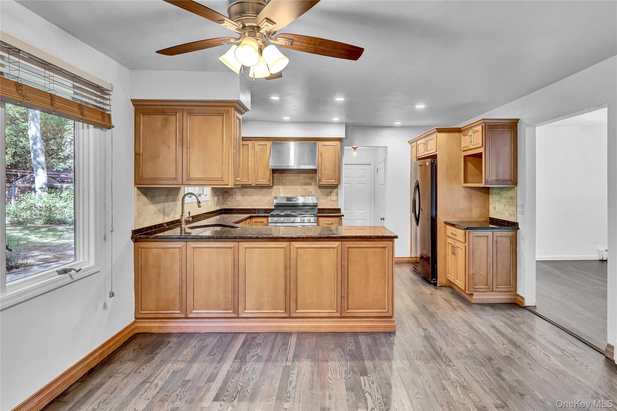 29 Cedar Street, Centereach, NY 11720